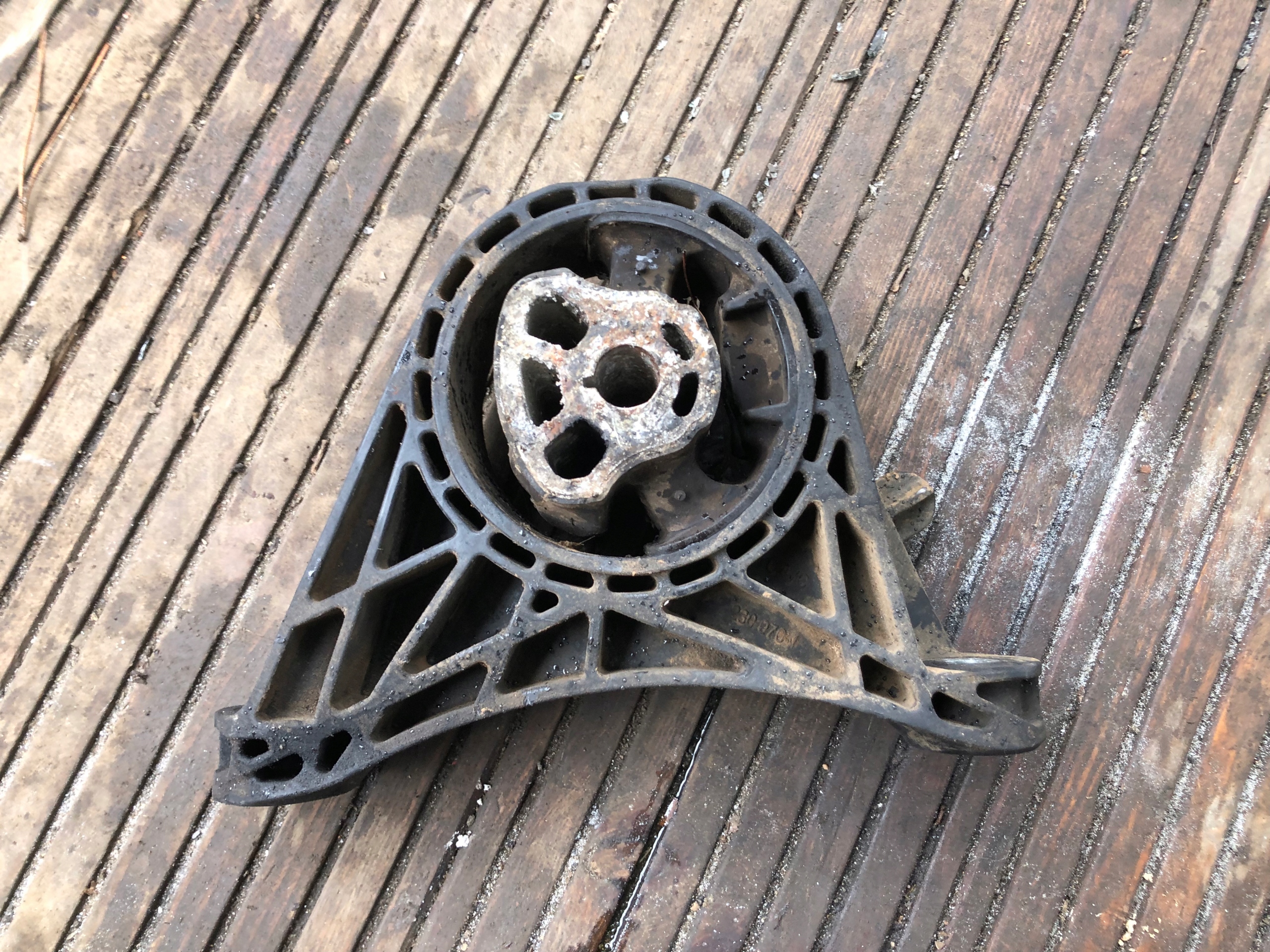 holder gearbox mounting OPEL INSIGNIA B 22985100