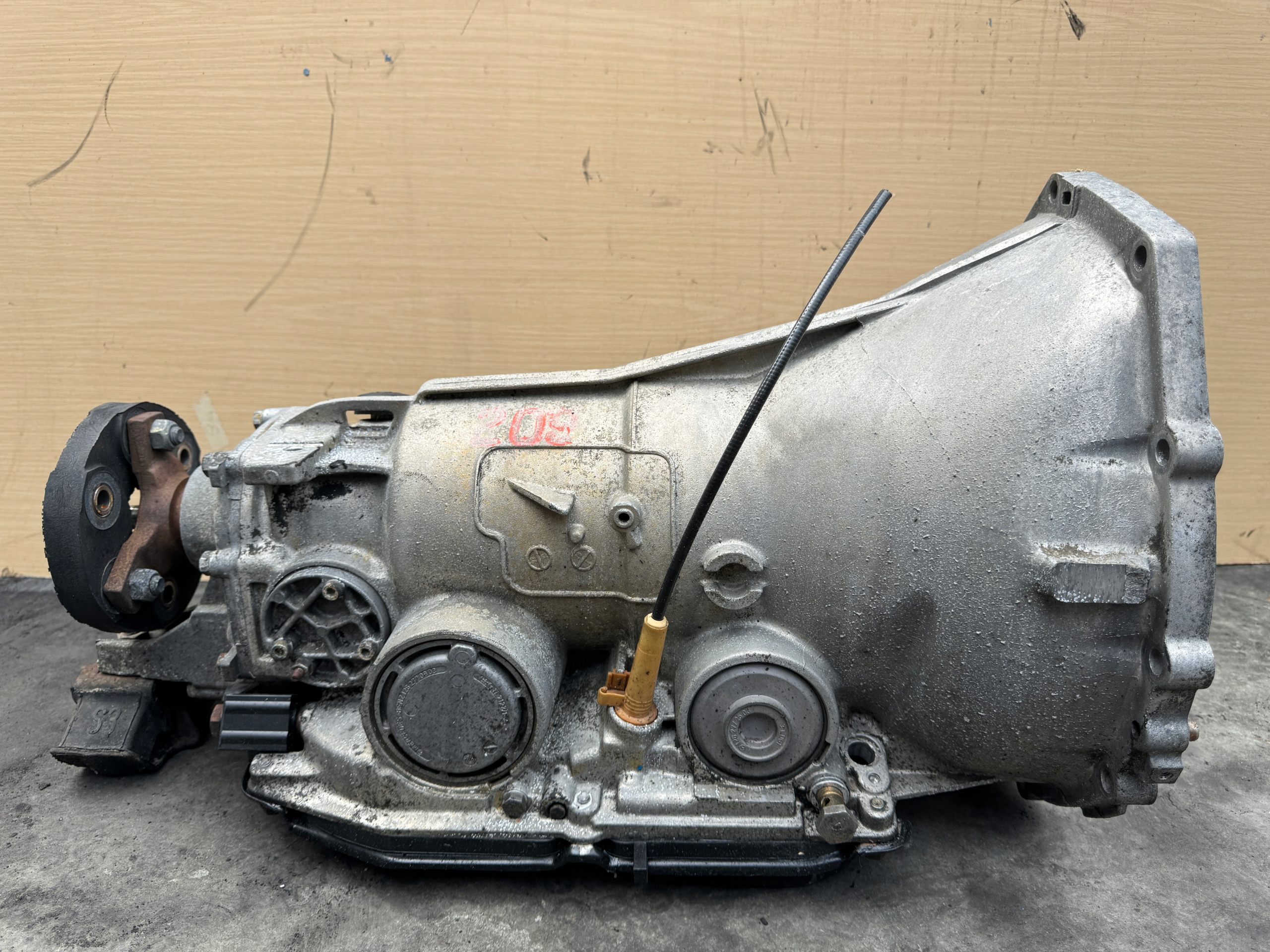 SKRZYNIA KOMPLETNA MERCEDES 3.0 TD 300D W124 722357 TURBODIESEL