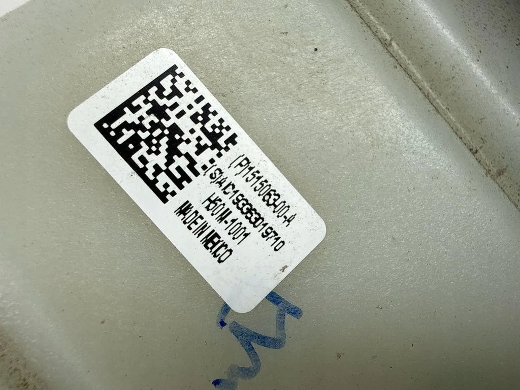 бачок расширительный tesla Модель 3 108824800D 14890891 2019