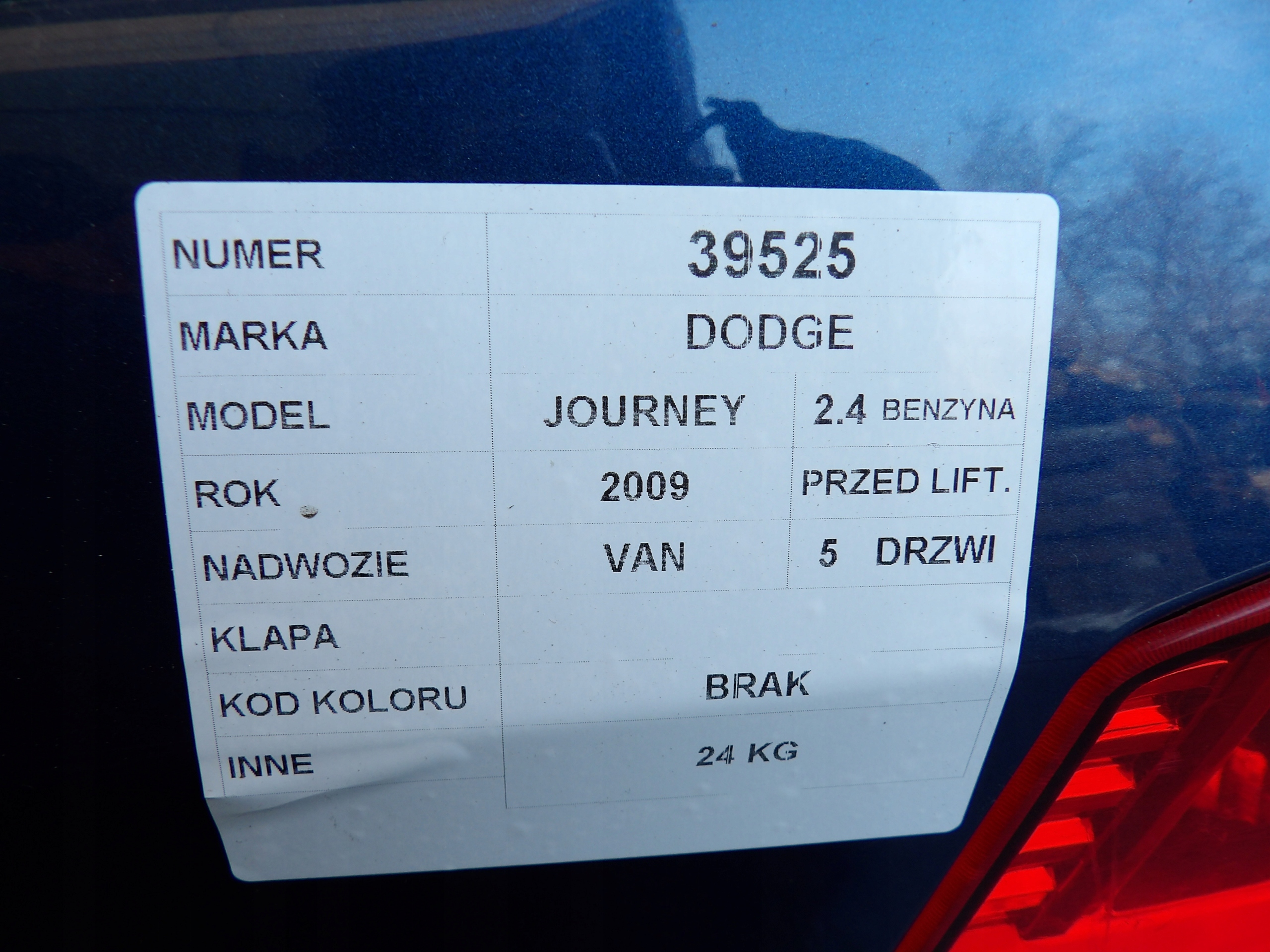 Dodge Journey boot doors