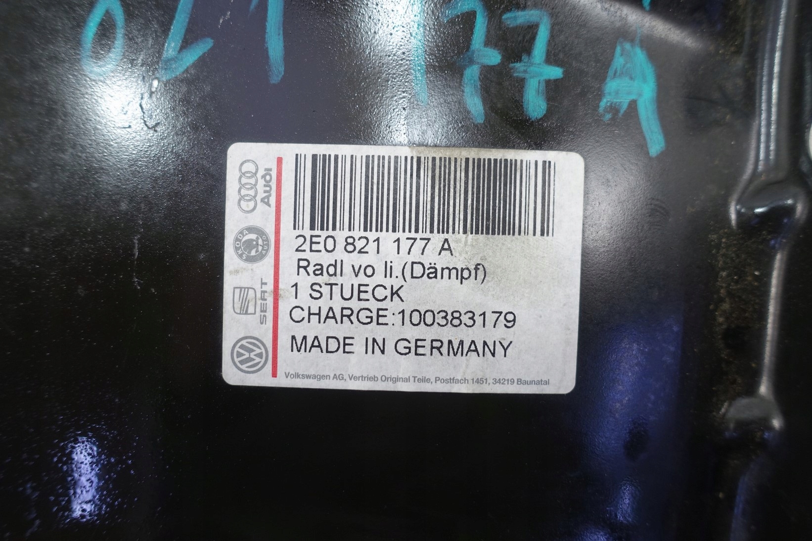 Tôle Côté NADKOLA VW CRAFTER 2E0 2E0821177A