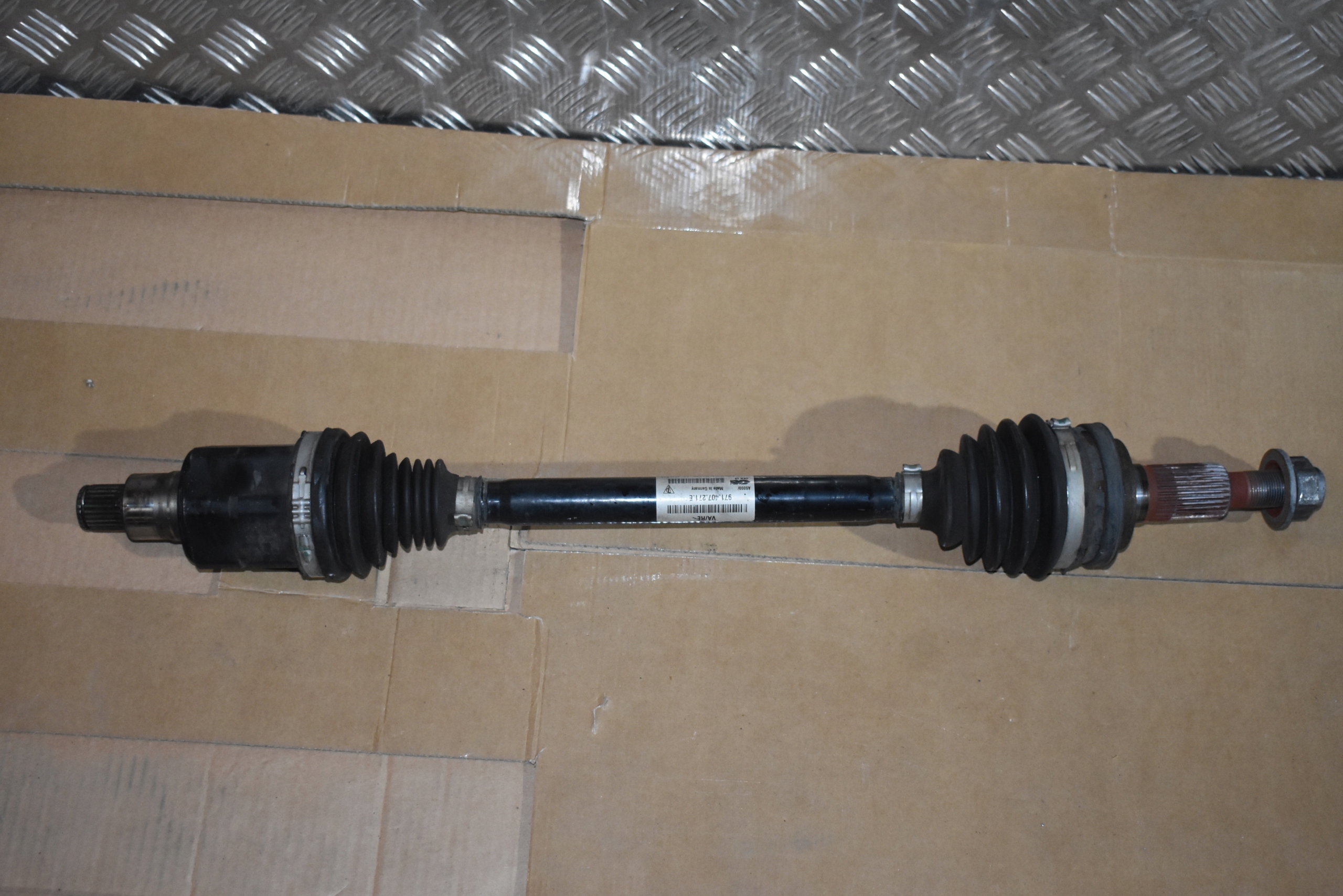 IDEALNA semi-axis front front right PORSCHE PANAMERA 971 TURBO 1
