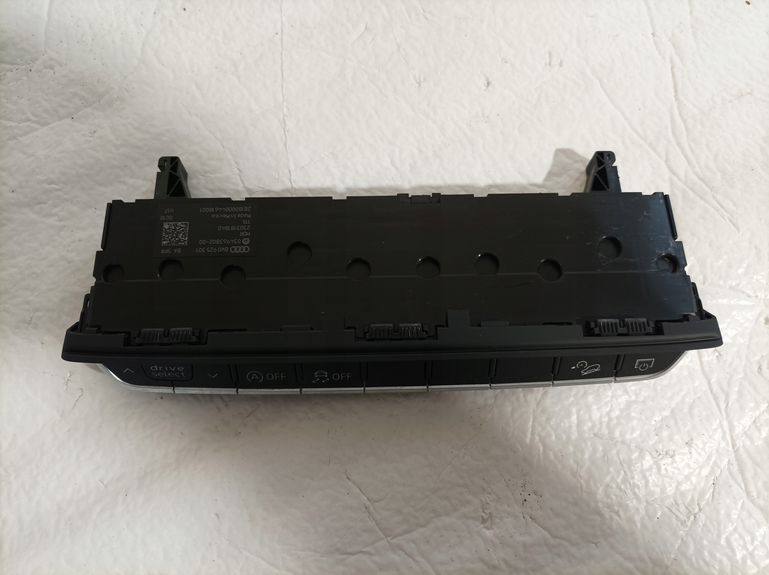 AUDI Q5 II PANEL ovladačů 8W0925301BA