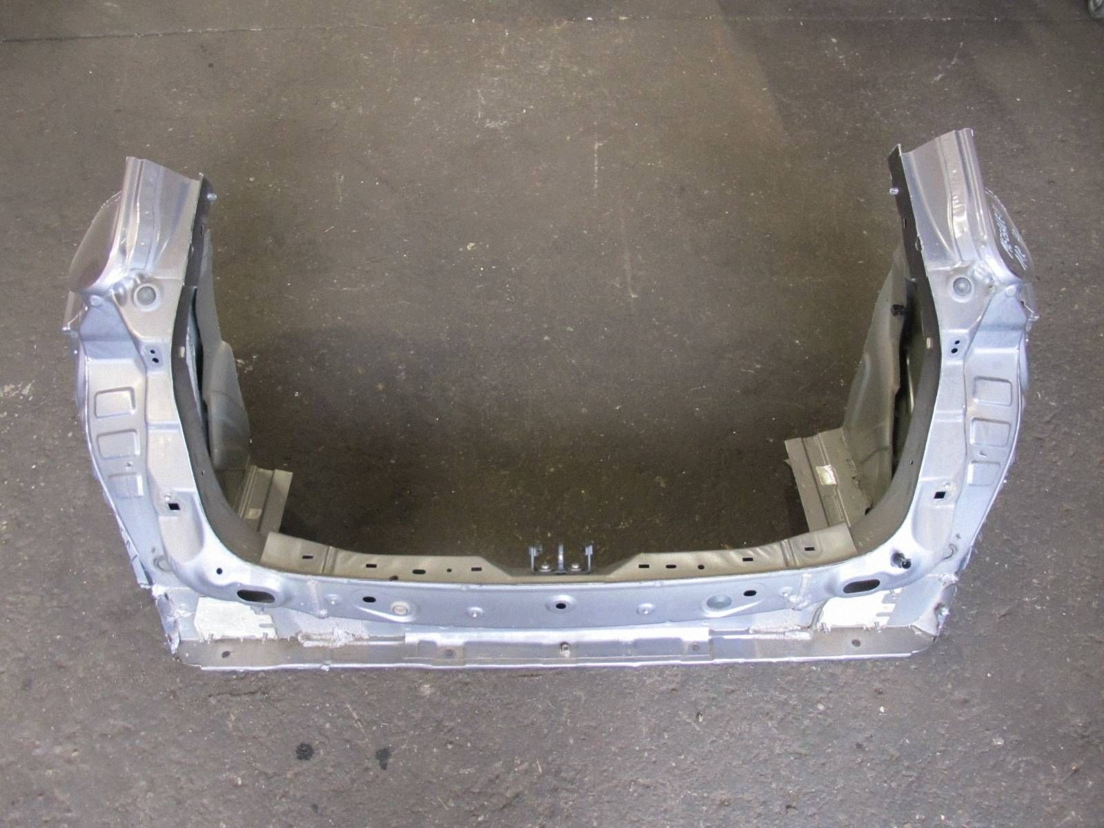 RENAULT MEGANE III HB HATCHBACK rear panel rear fenders TEKNG 5D
