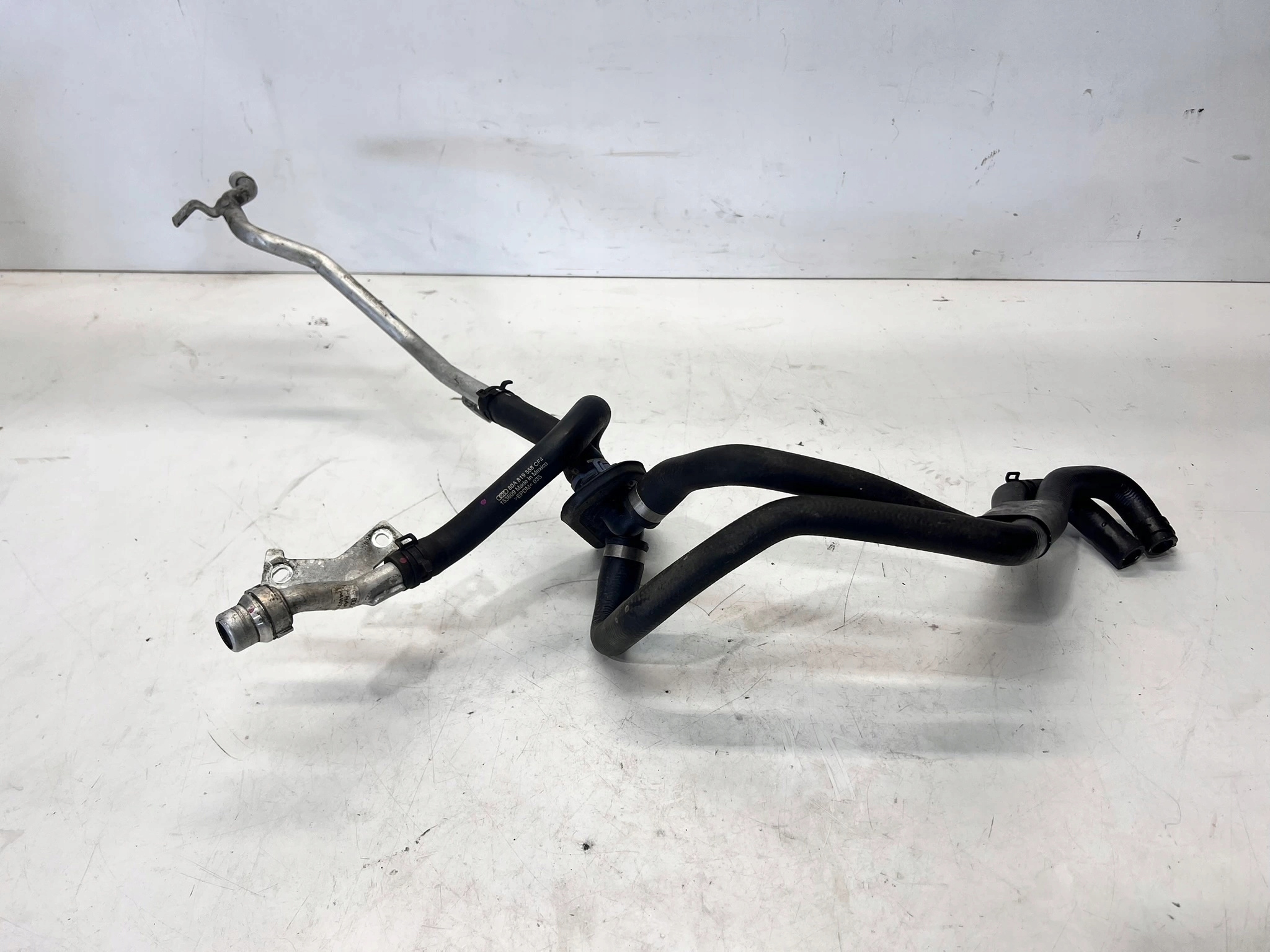 prijenos crijevo vode AUDI Q5 FY 80A819350D