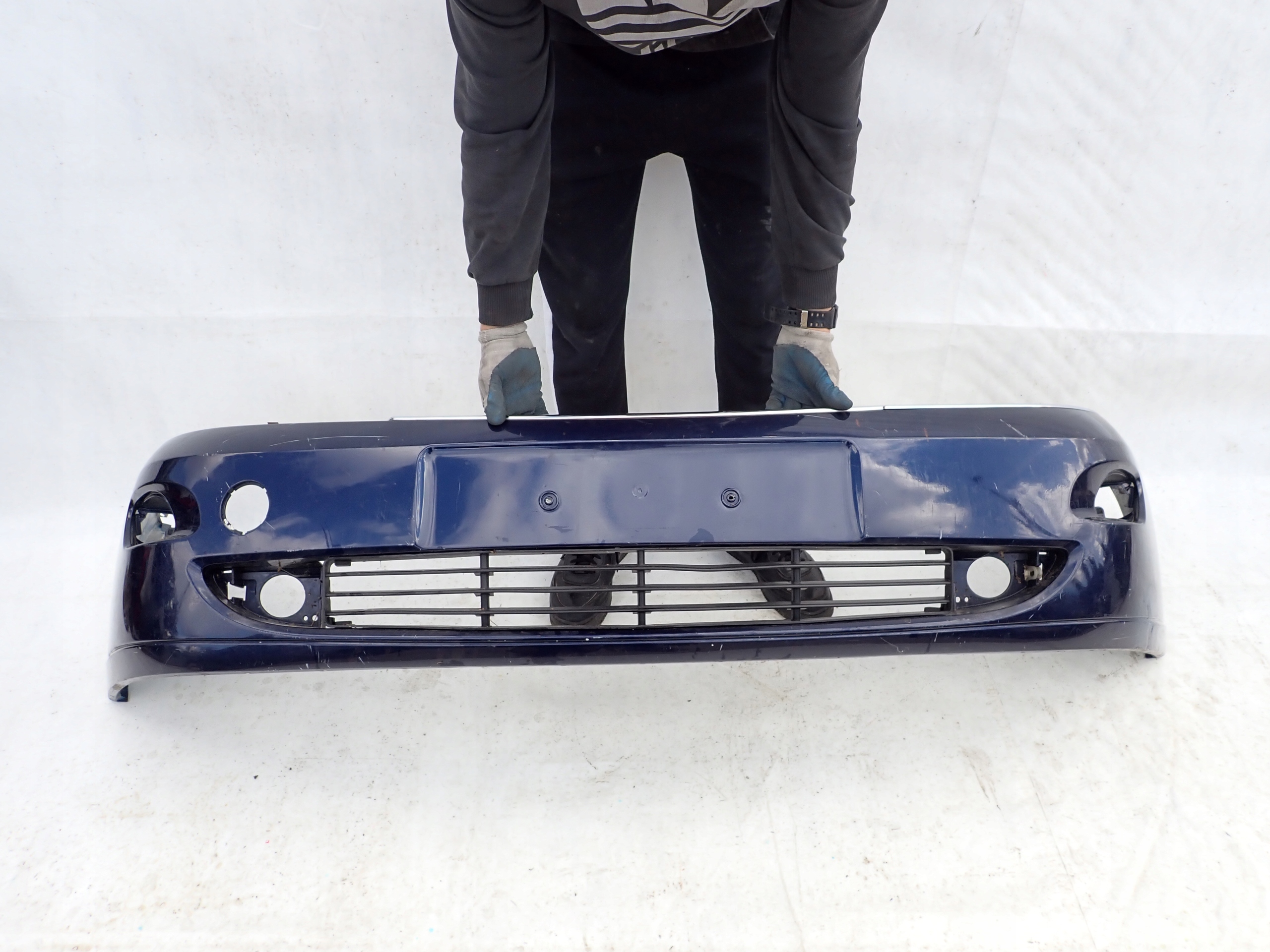 FORD FOCUS and MK1 GHIA 98-01 bumper front front
