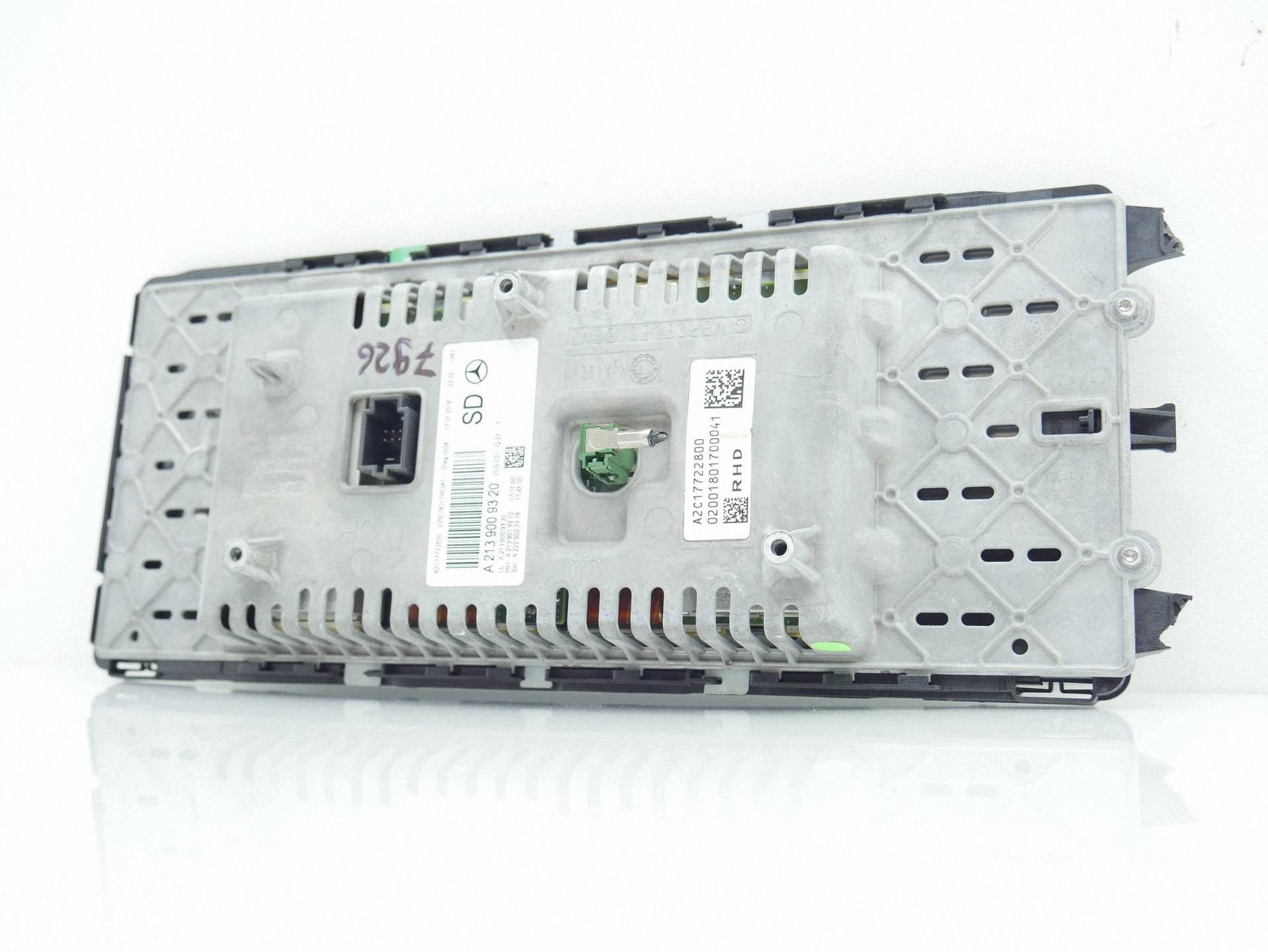EKRAN bildschirm, der navigation MERCEDES W238 UK A2139009320