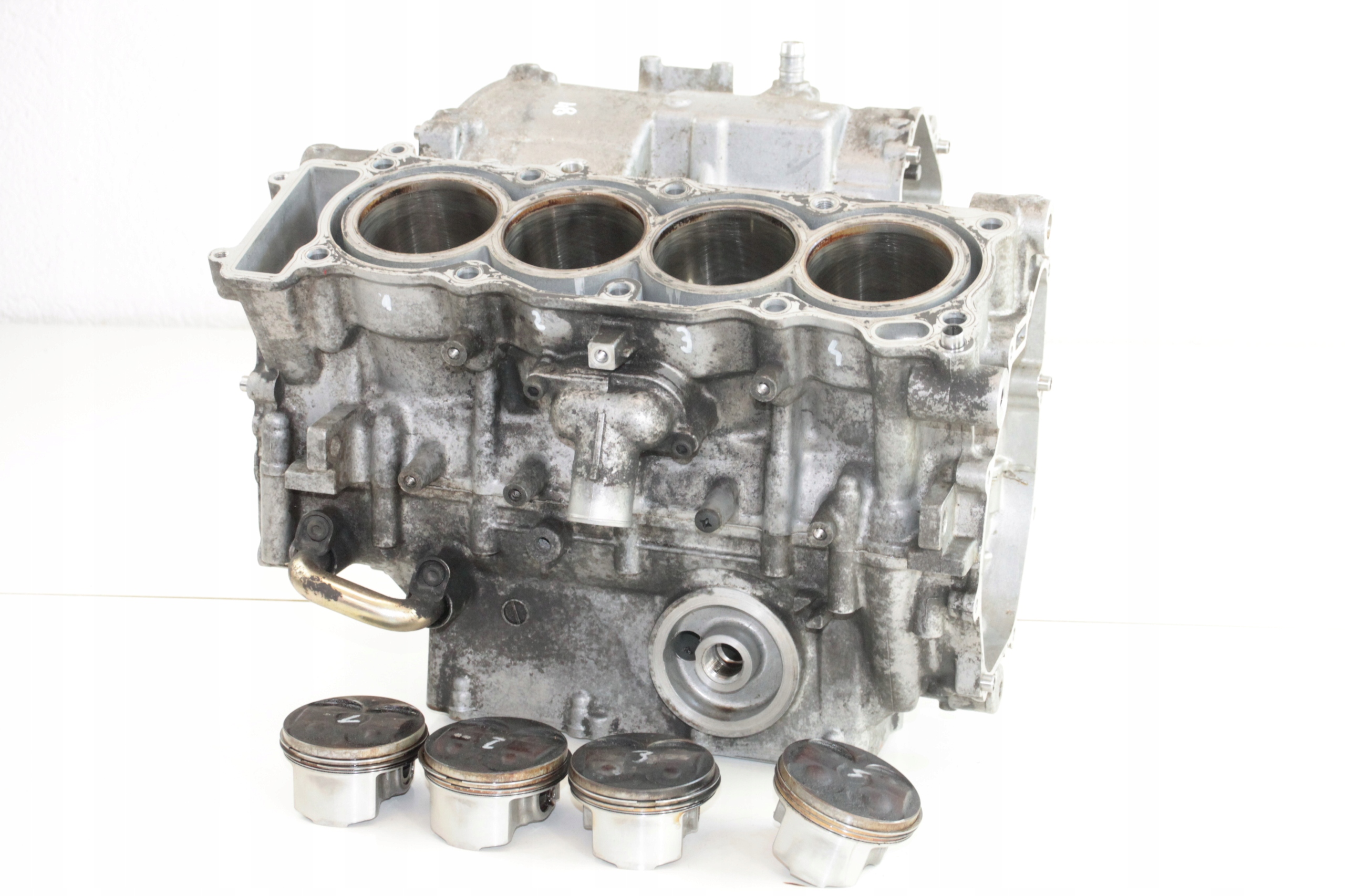 YAMAHA R6 RJ01 RJ03 98-02 CYLINDRY TŁOKI SILNIK BLOK