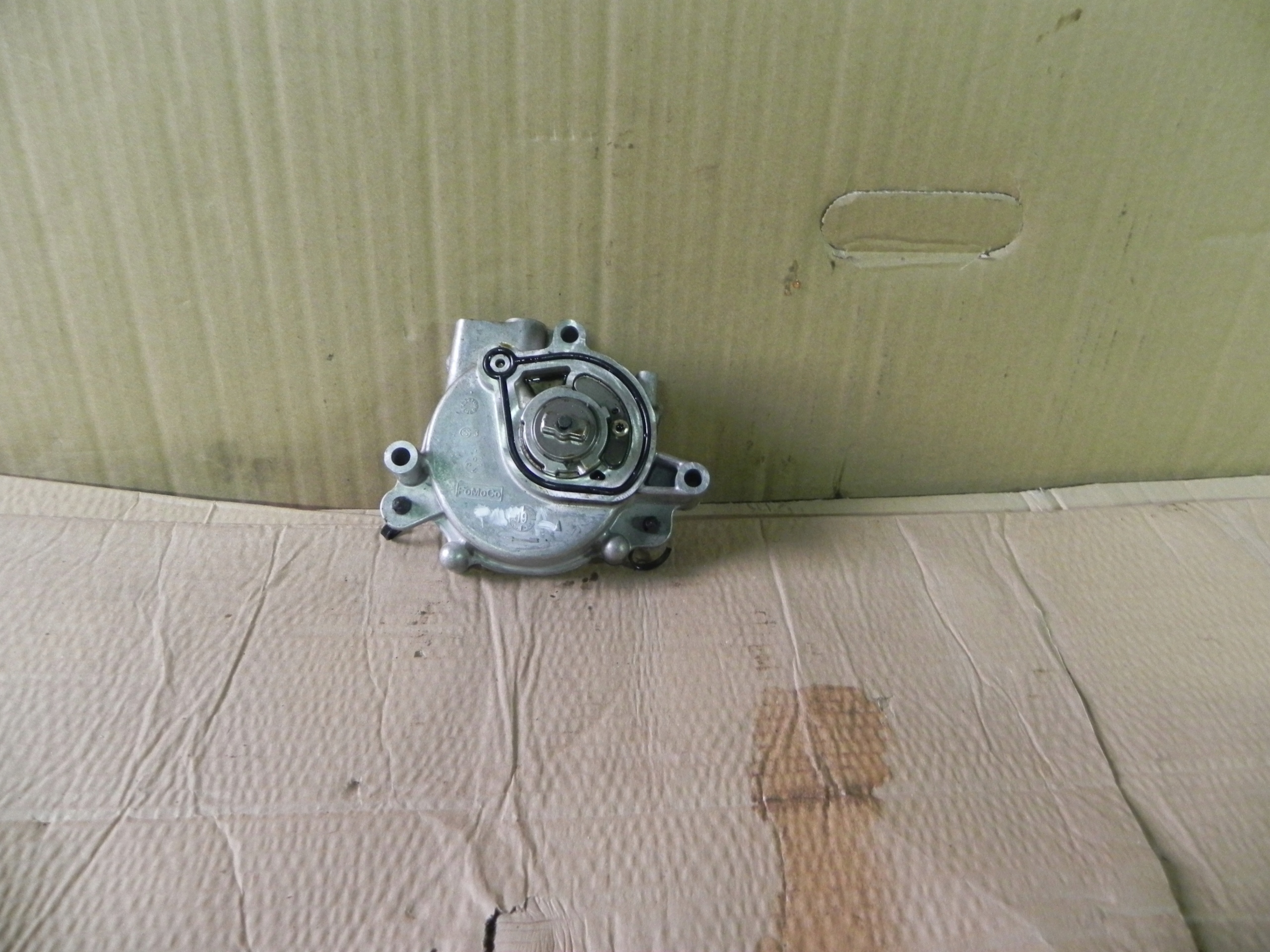 FORD PUMA MK II 1.0 гибрид насос вакум