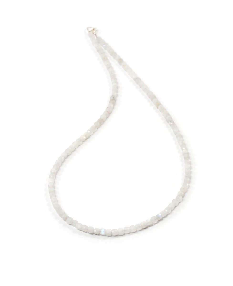 Přírodní náhrdelník Měsíční Kámen s fazetovanými kostkami 4 mm stříbro 925