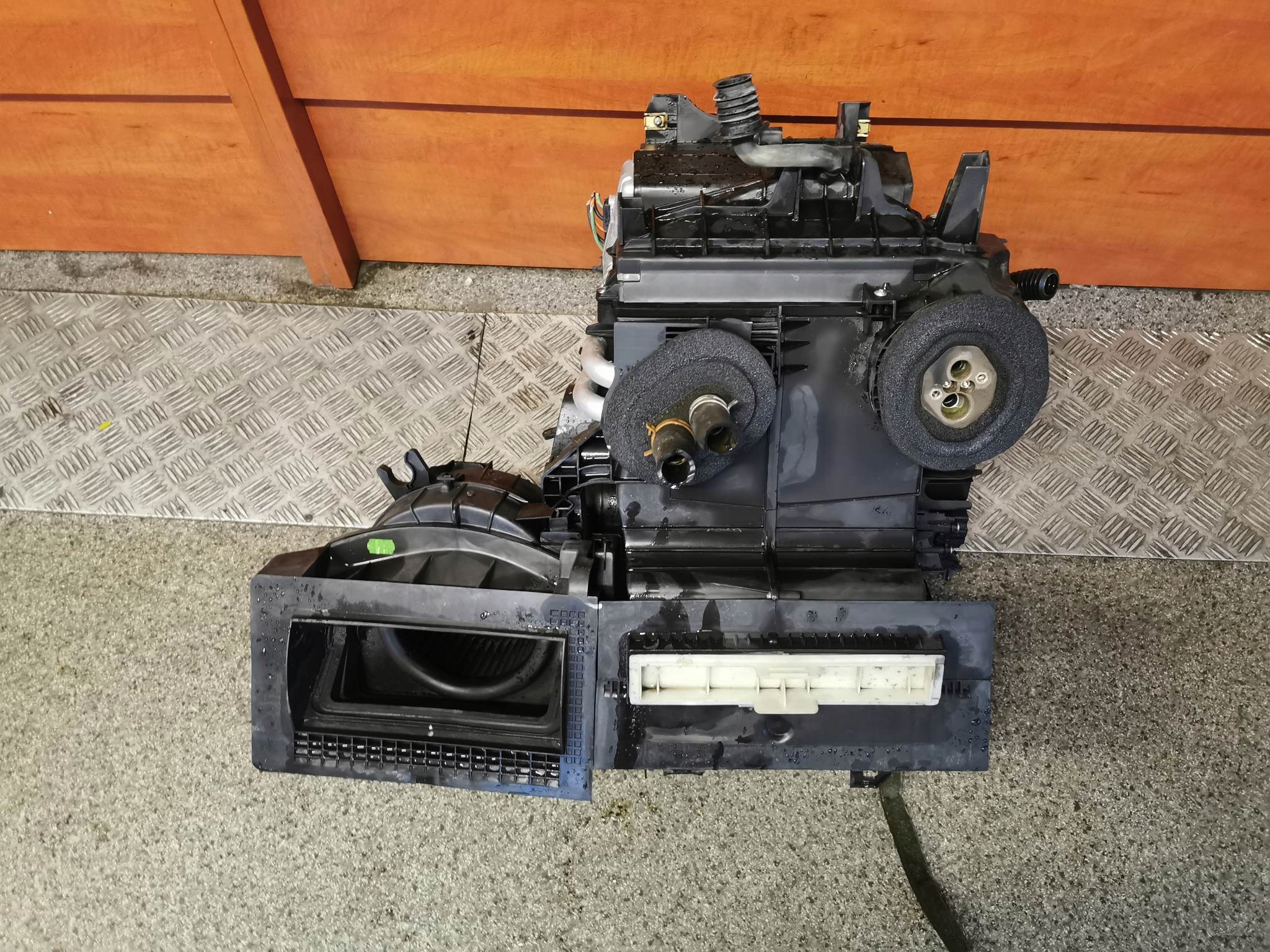 renault oe 8200248081 радиатор отопителя