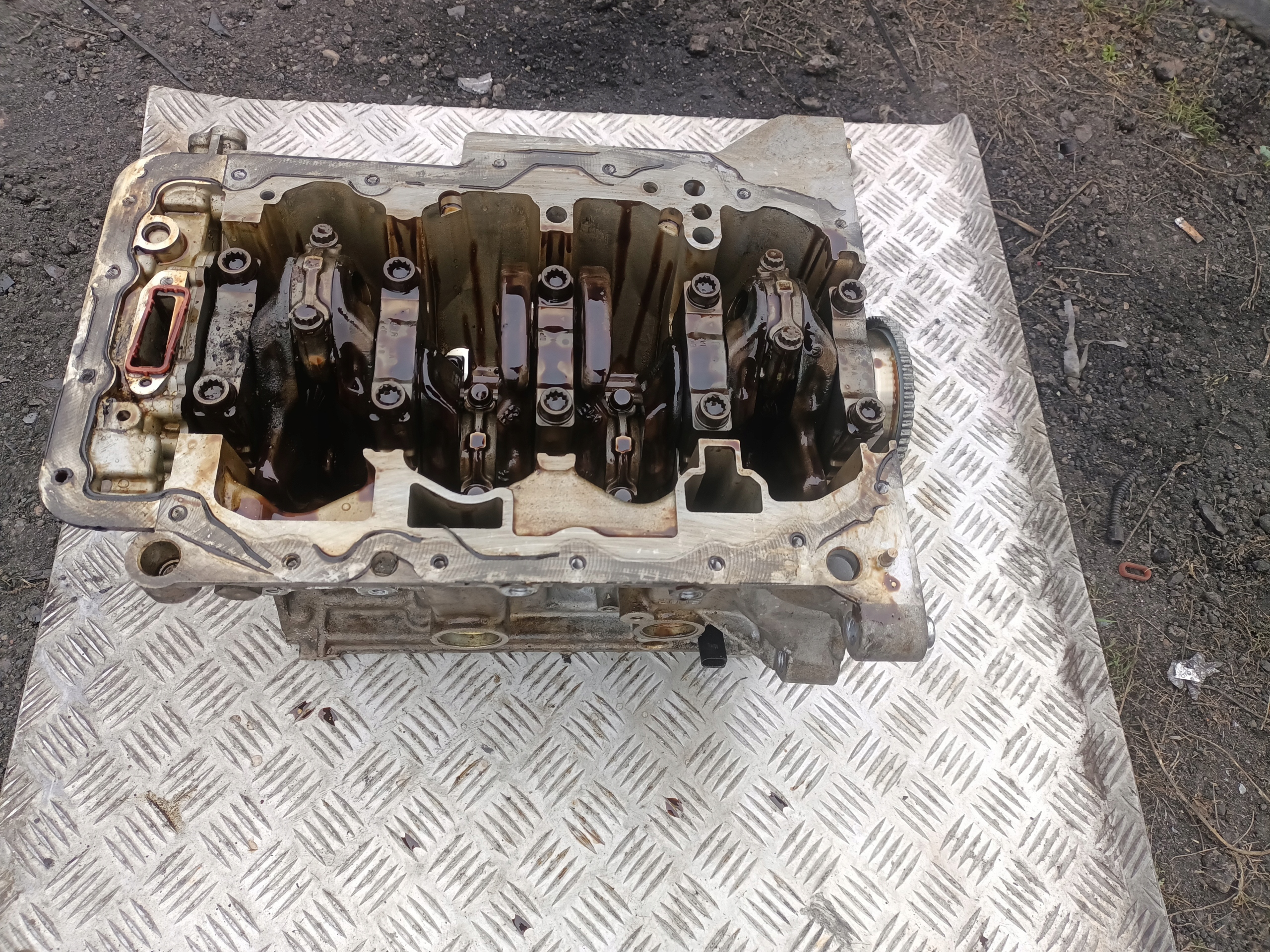 1.5 TSI DAD VW GOLF LEON SKODA WAŁ KORBOWY