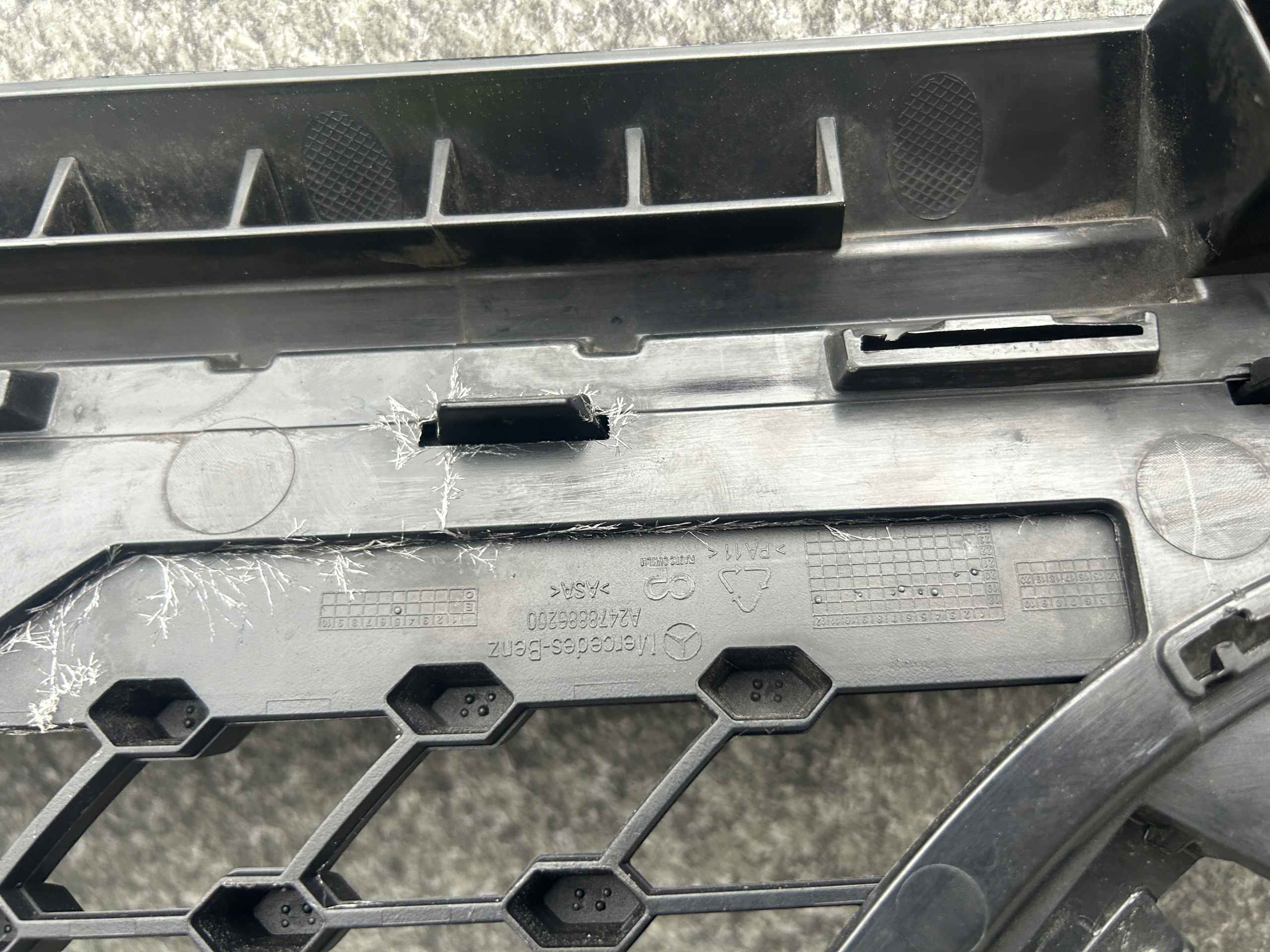 Mercedes-Benz GLB W247 Kühlergrill FRONTGRILL Kühlergitter A2478885900 - Thumbnail 8