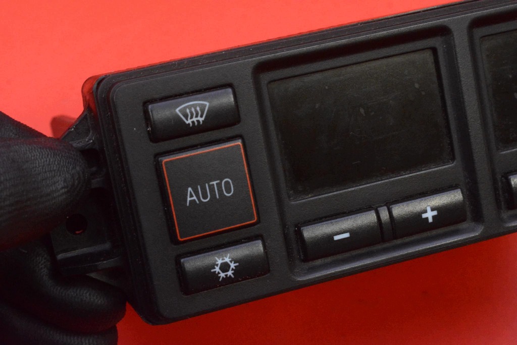 control panel air conditioning devices KLIMY 8L0820043D AUDI A3 8L 96-00