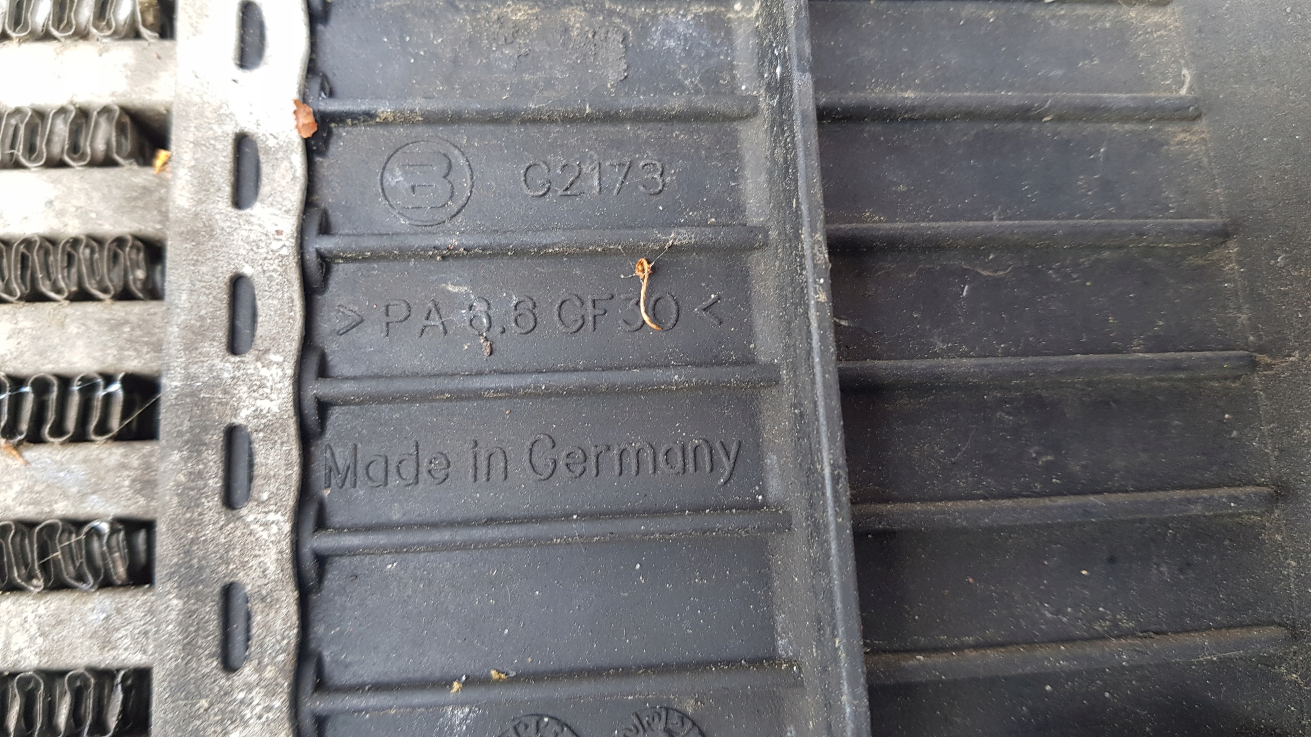 MERCEDES W220 INTERCOOLER Kühler luft 3.2 CDI A2205280080
