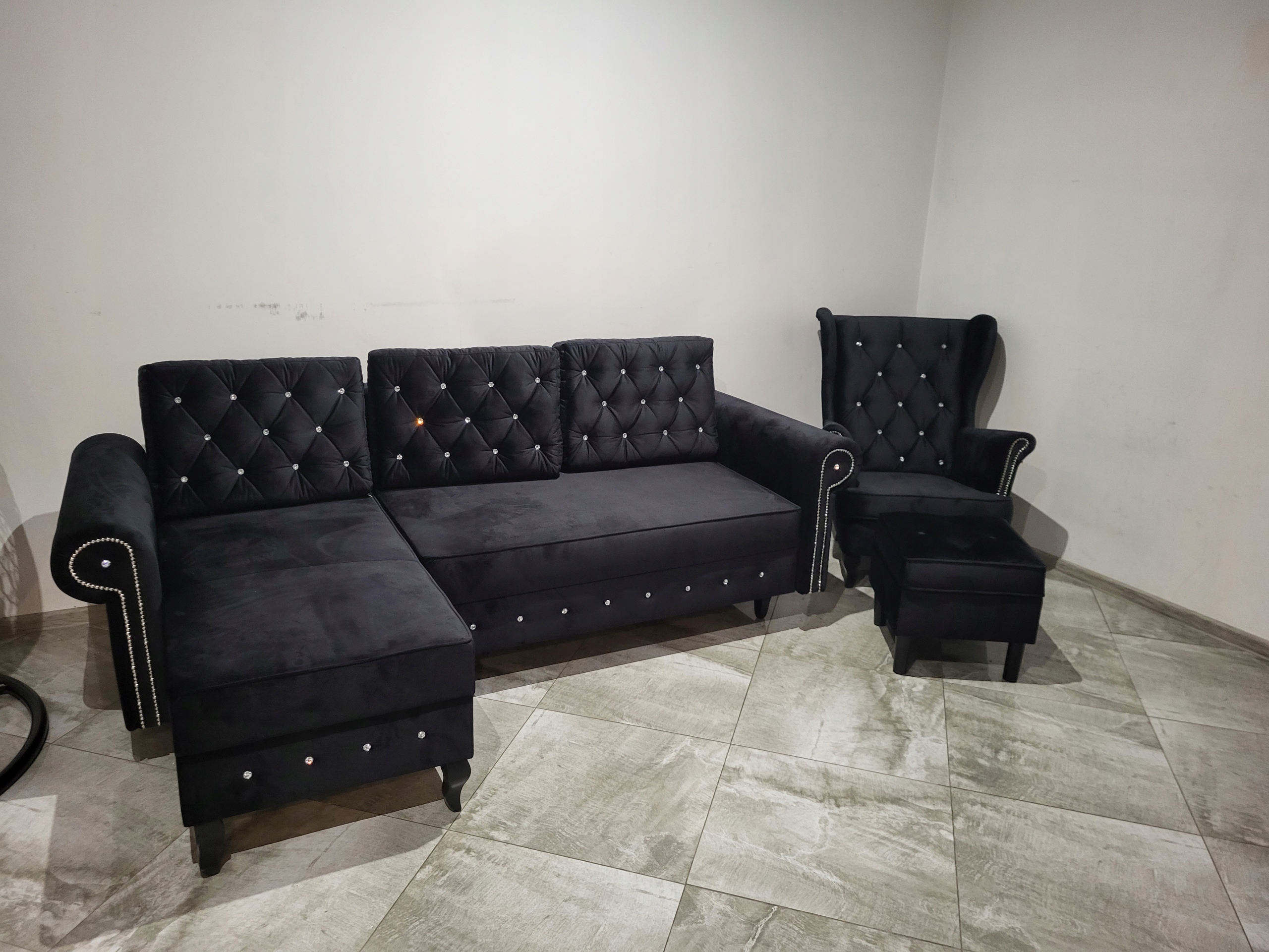 NAROŻNIK GLAMOUR+FOTEL USZAK - ZESTAW