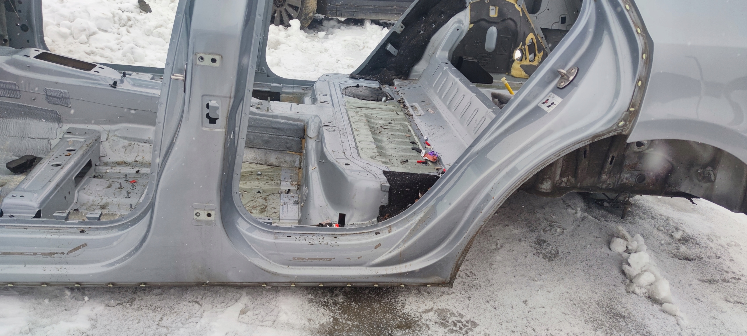 quarter threshold BOK left side AUDI Q5 8R 2008-2016