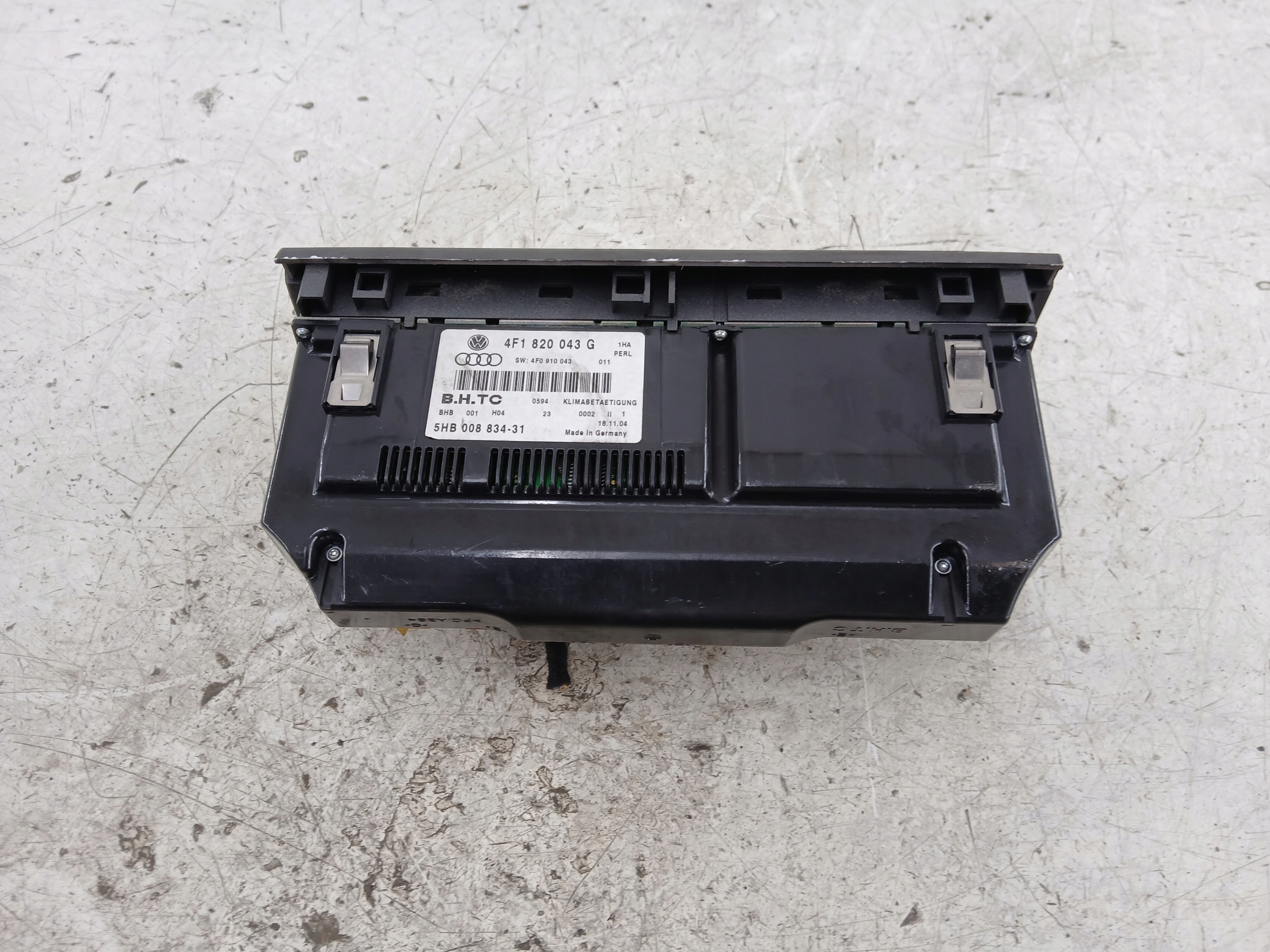 AUDI A6 C6 Unite commande clima Bouches buses 4F1820043G