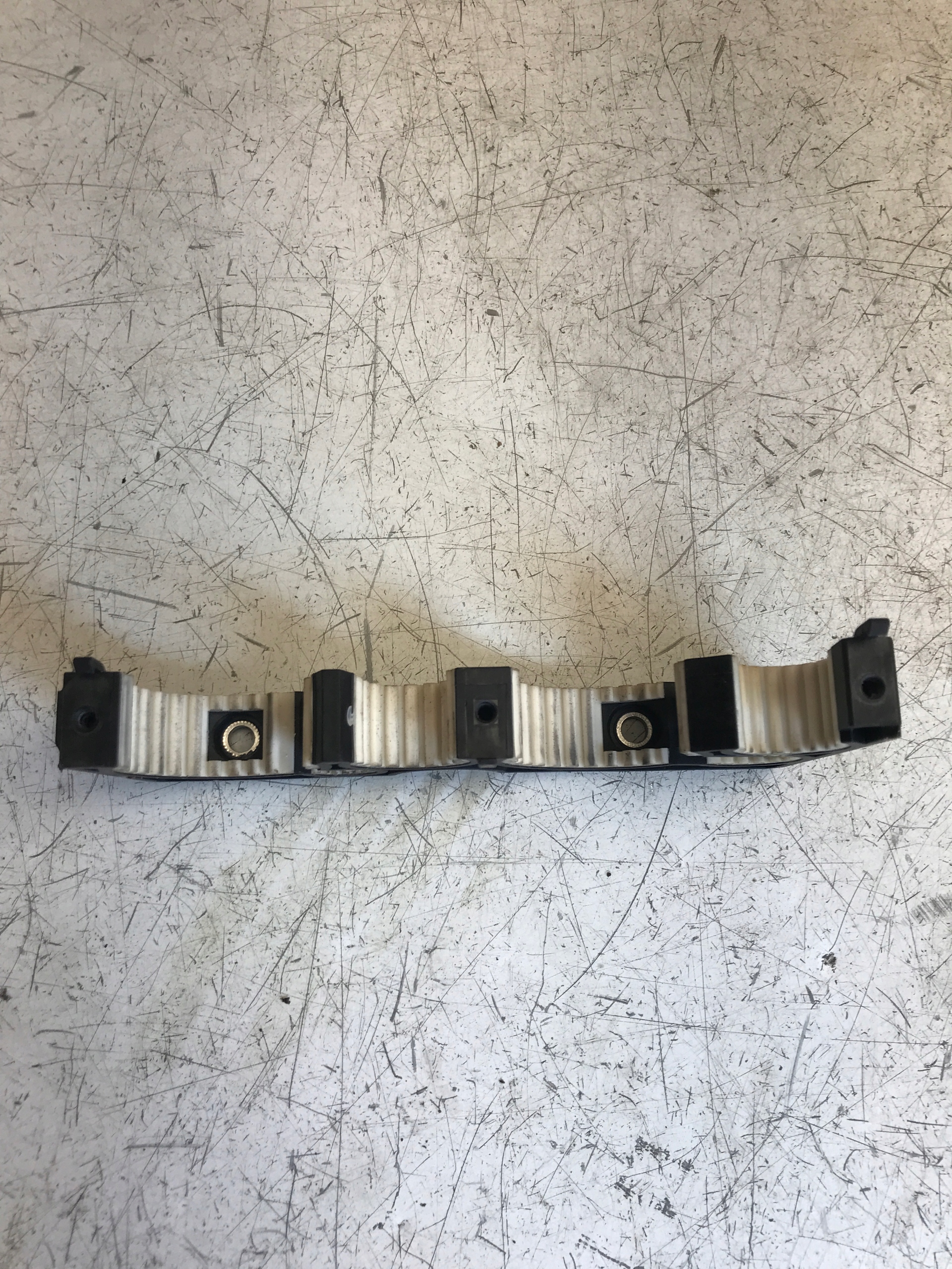 AUDI R8 Positif 4S Support plaque Poignée 4S0121305C