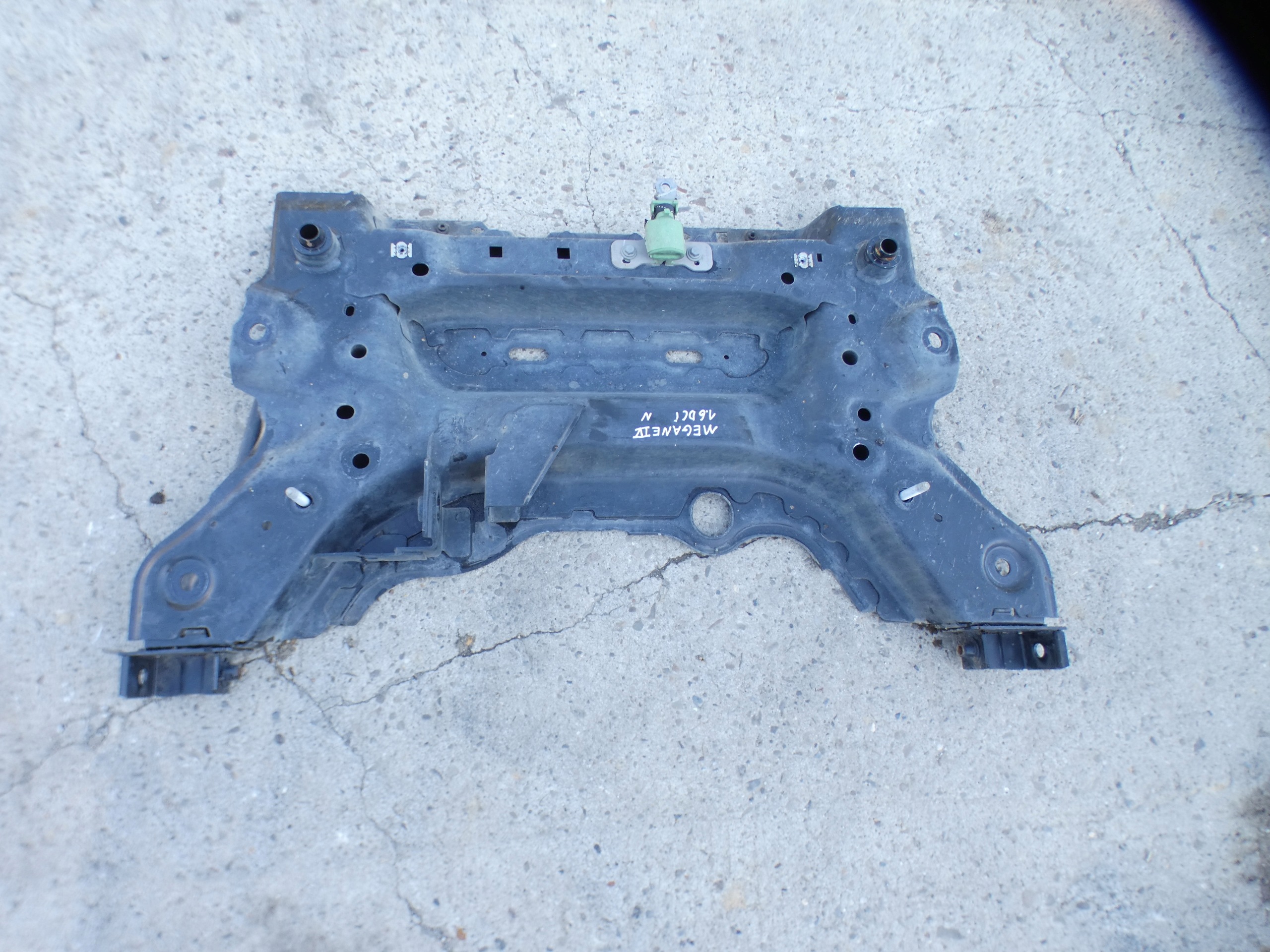 RENAULT MEGANE SCENIC IV TRAWERS axle beam front subframe