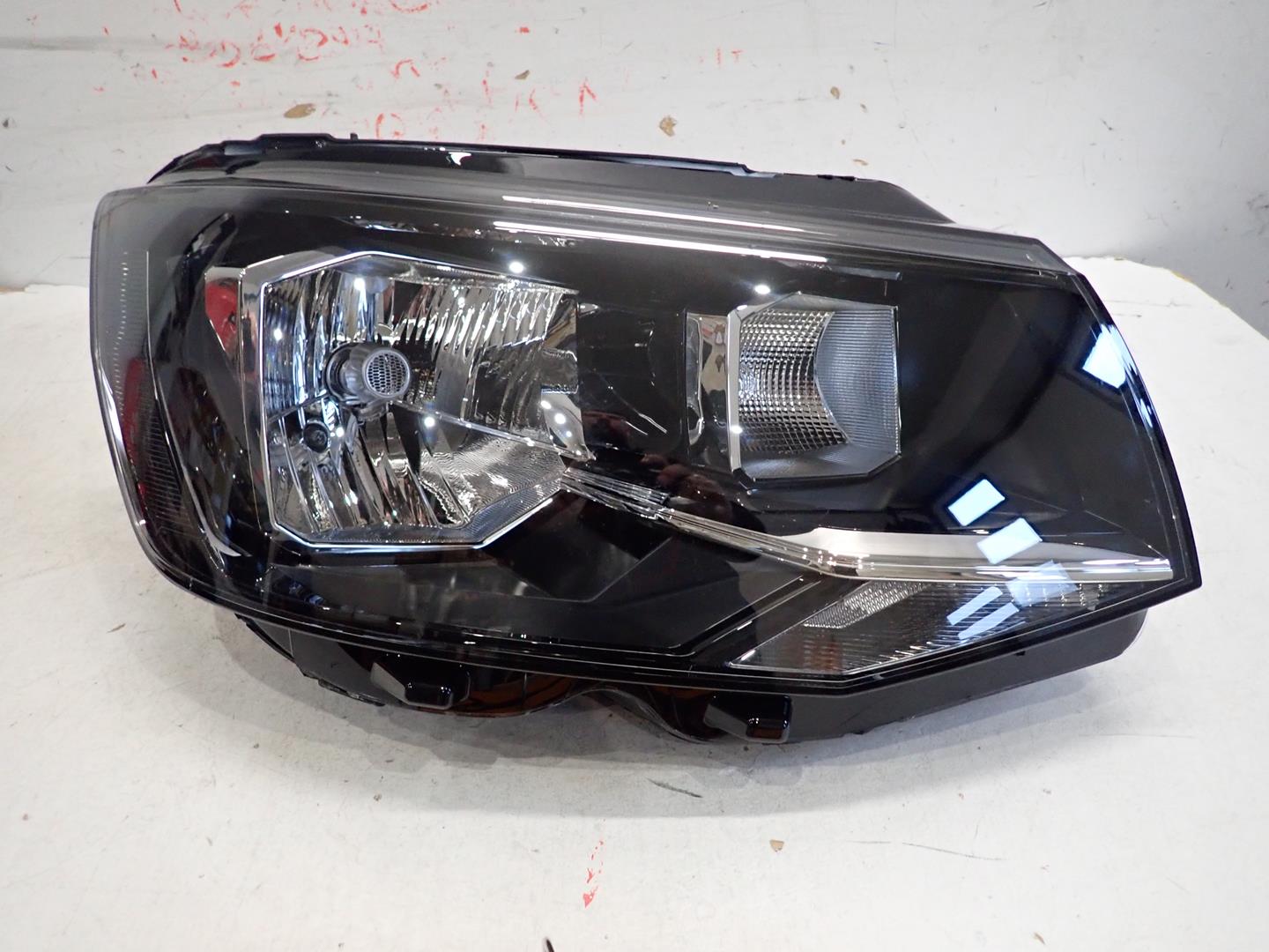 light front front right VW T5 2015- 7E1941016AD