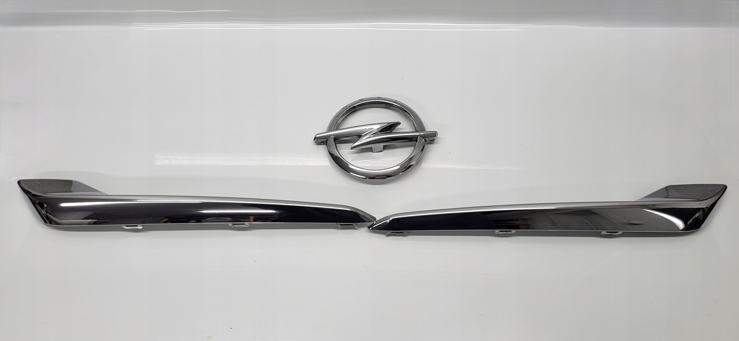 OPEL INSIGNIA B II EMBLEMAT, LOGO