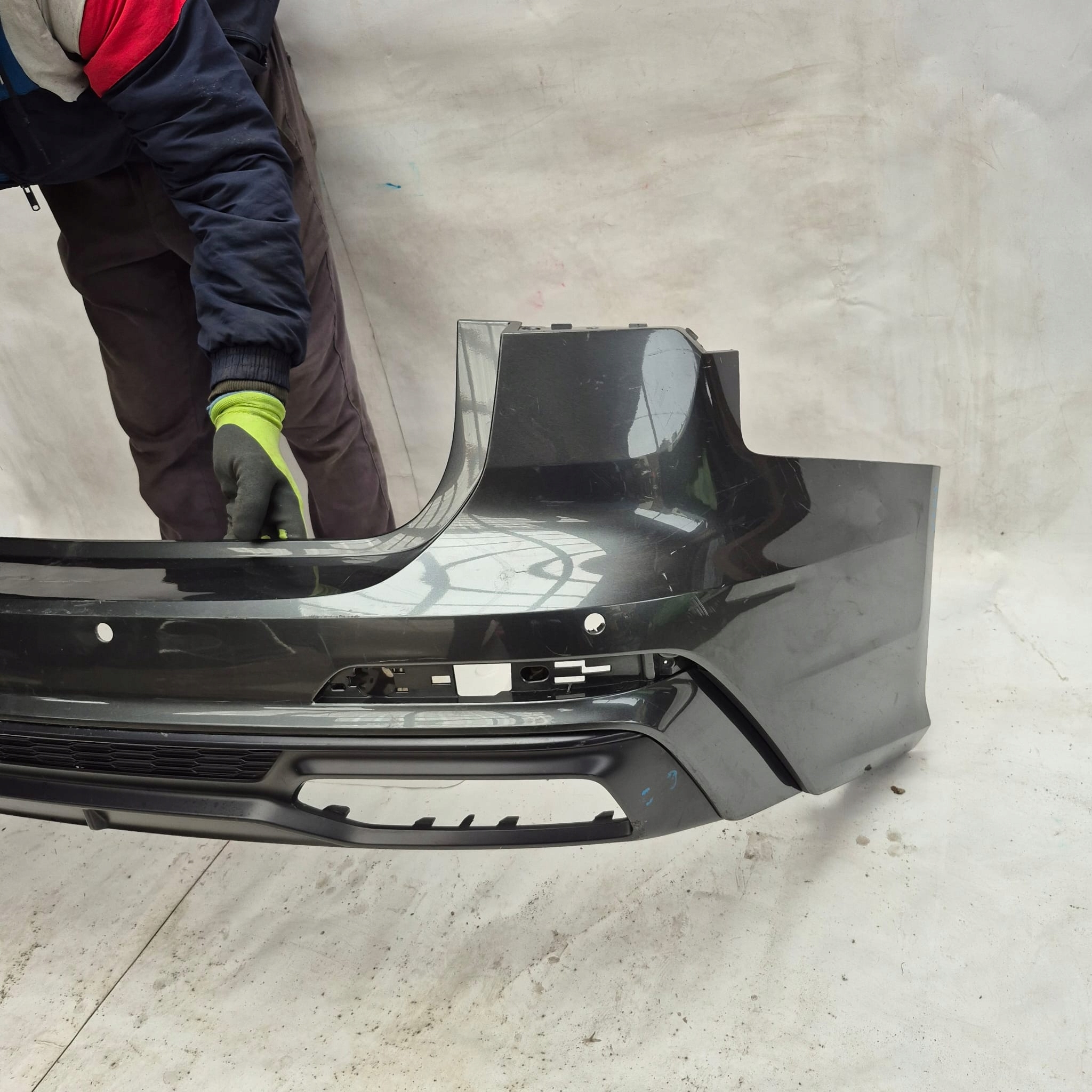 AUDI A6 C8 4K KOMBI S-LINE 18-25 bumper rear part rear 4XPDC