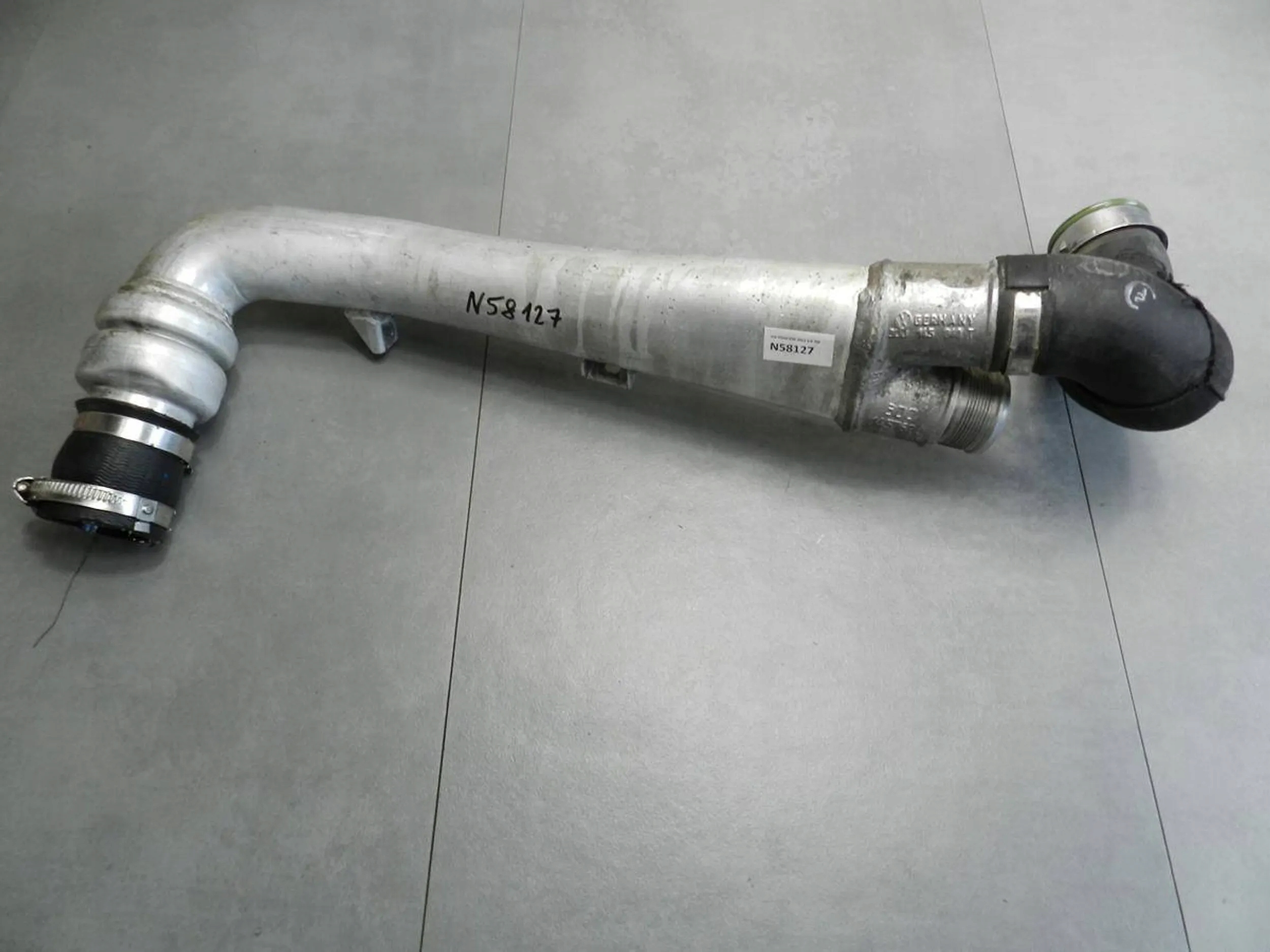 VW Phaeton pipe of the intercooler 3D0145762J