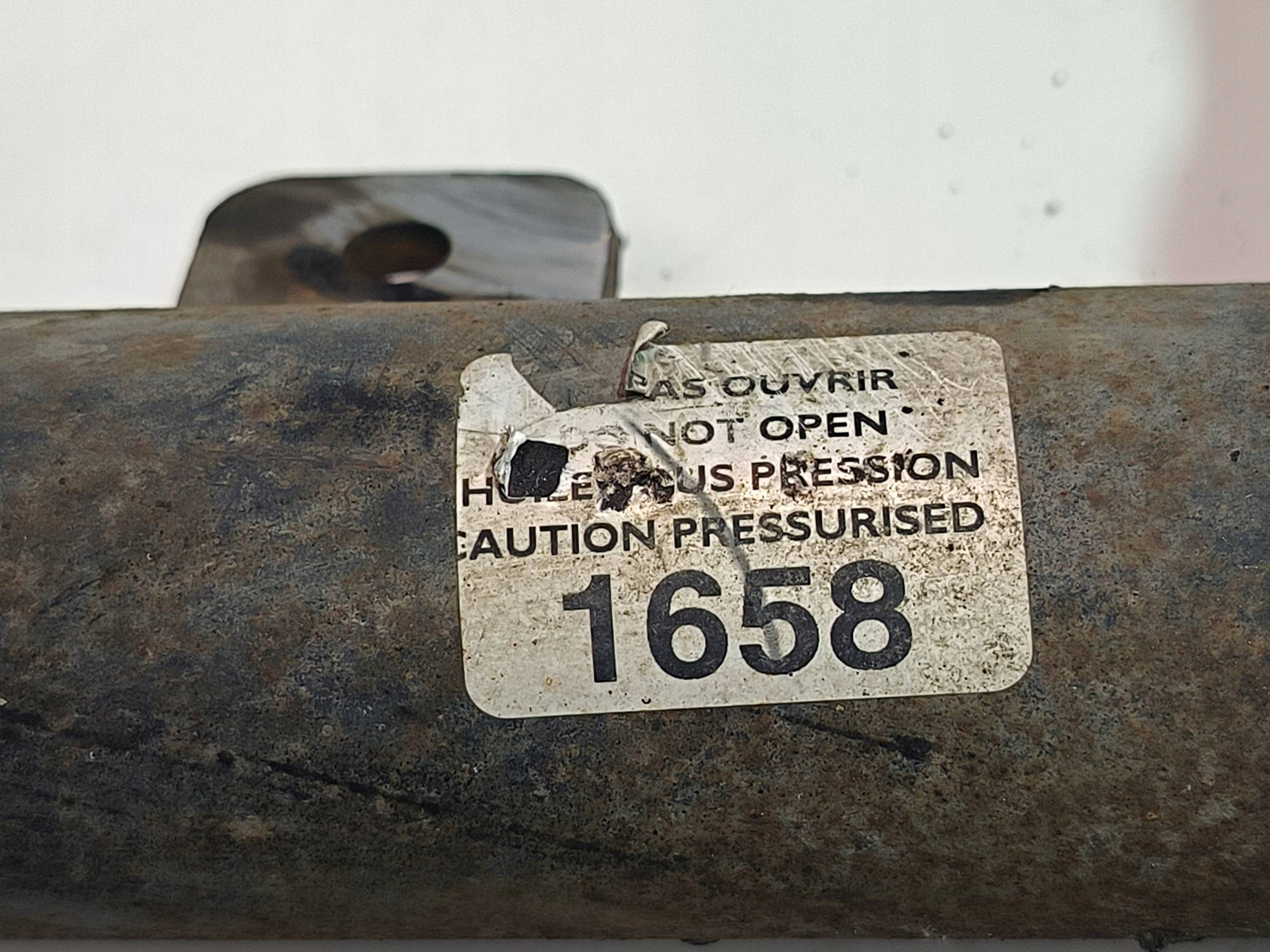 tlumič levý předek CITROEN C4