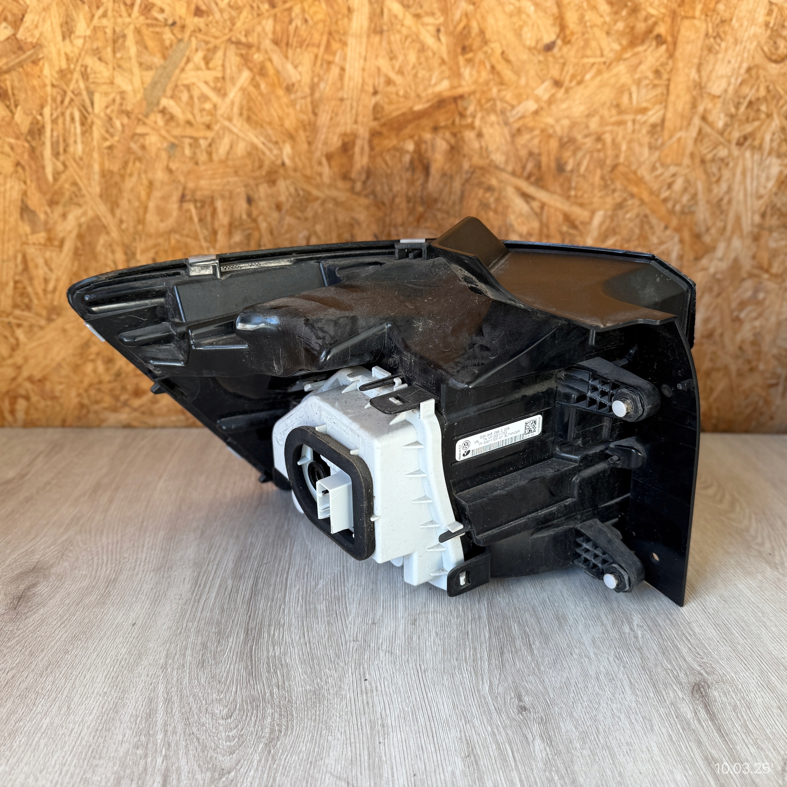 light rear right VW VOLKSWAGEN T-CROSS 2GM945096C