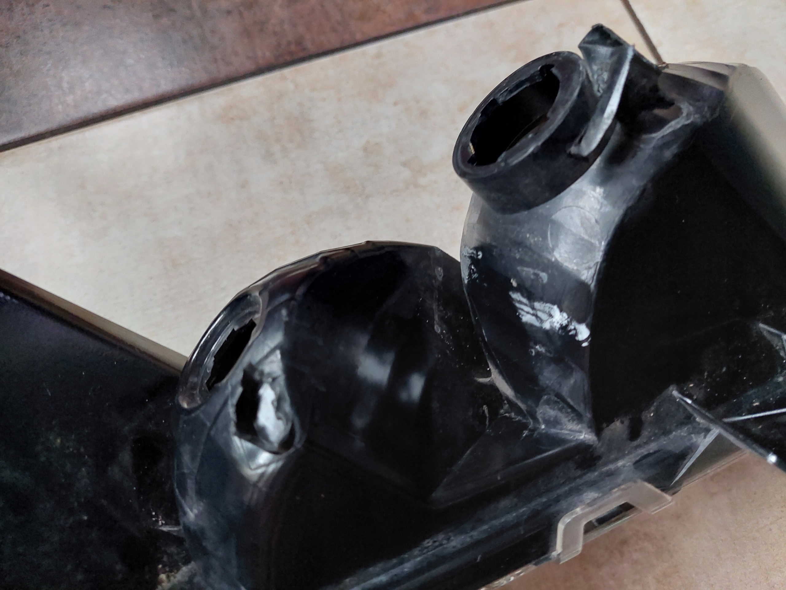 FORD KUGA MK2 галоген левая CV44-13B221-BG