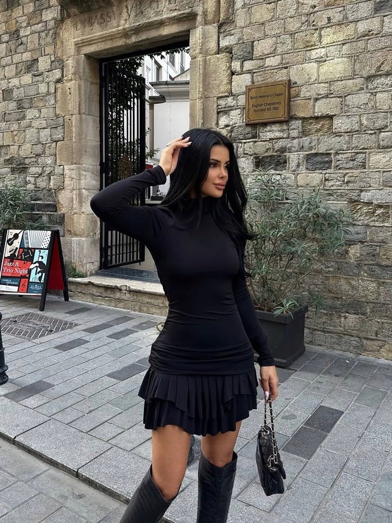 Šaty mini s dlouhým rukávem Černá Ebony S