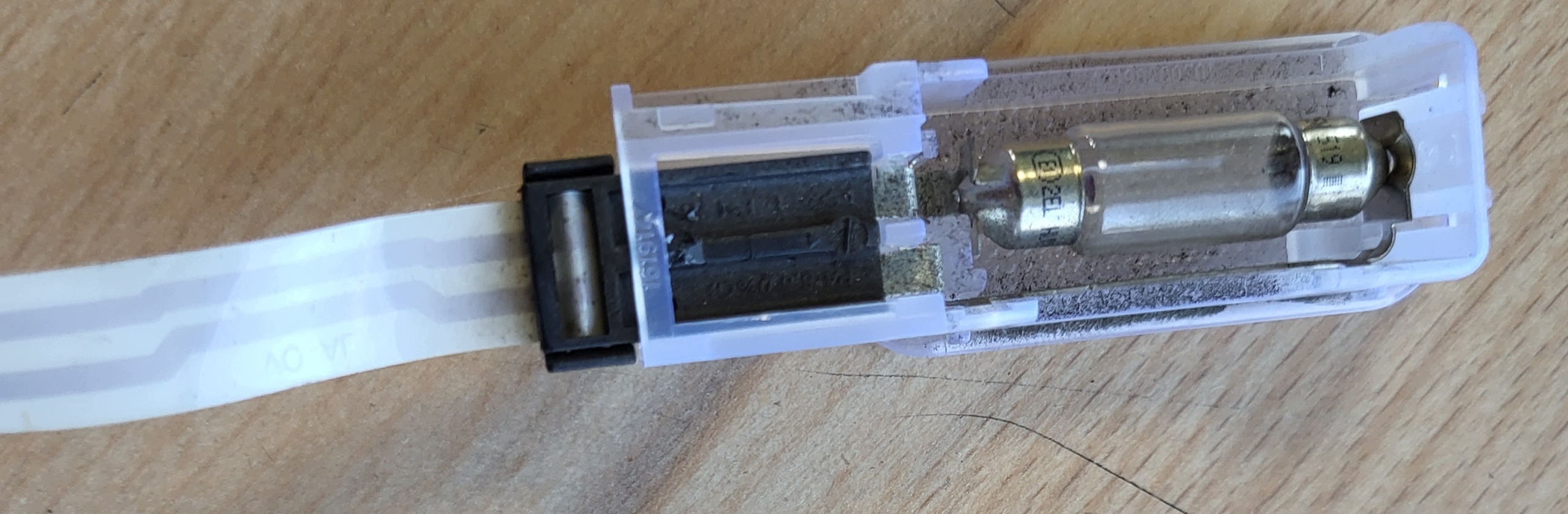 ring upholstery door right front bundle INSTALACJ diodes MERCEDES CLS W219