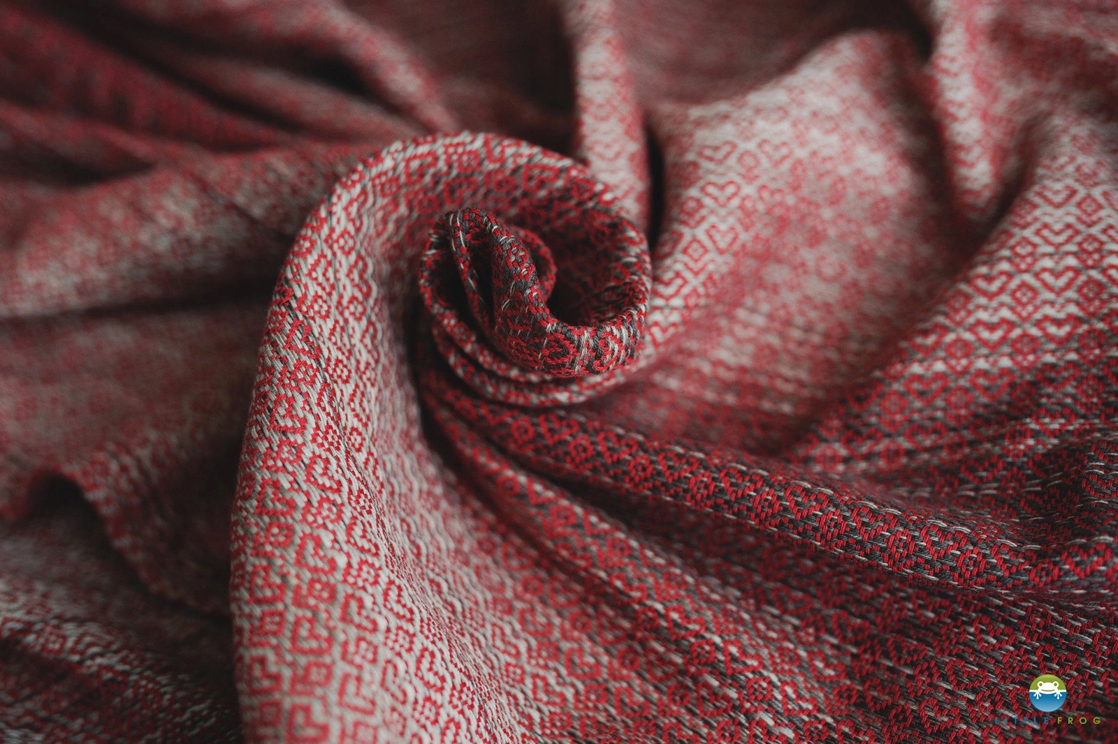 Chusta do noszenia dziecka Little Frog Lovely Passion 5,2 m Marka Little Frog