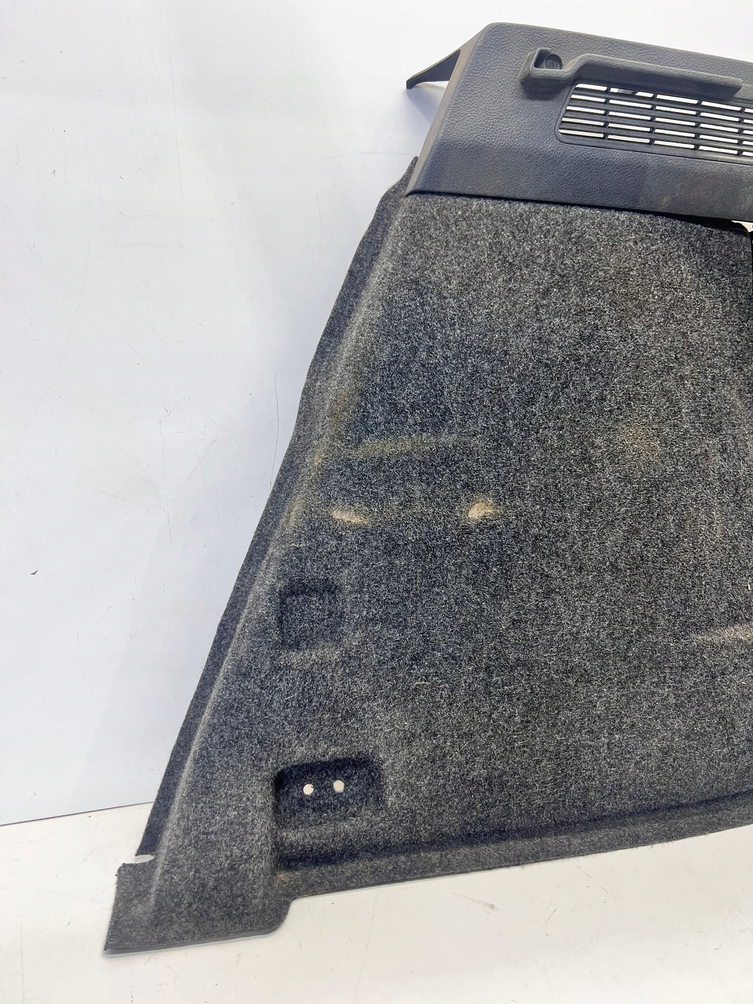 boot upholstery right VW TIGUAN 5N0867428L