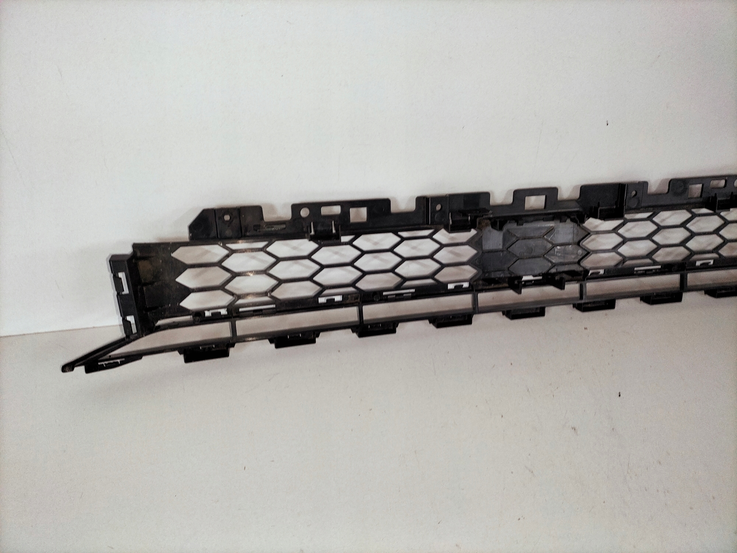grille grid of a bumper front AUDI Q2 16- S-LINE
