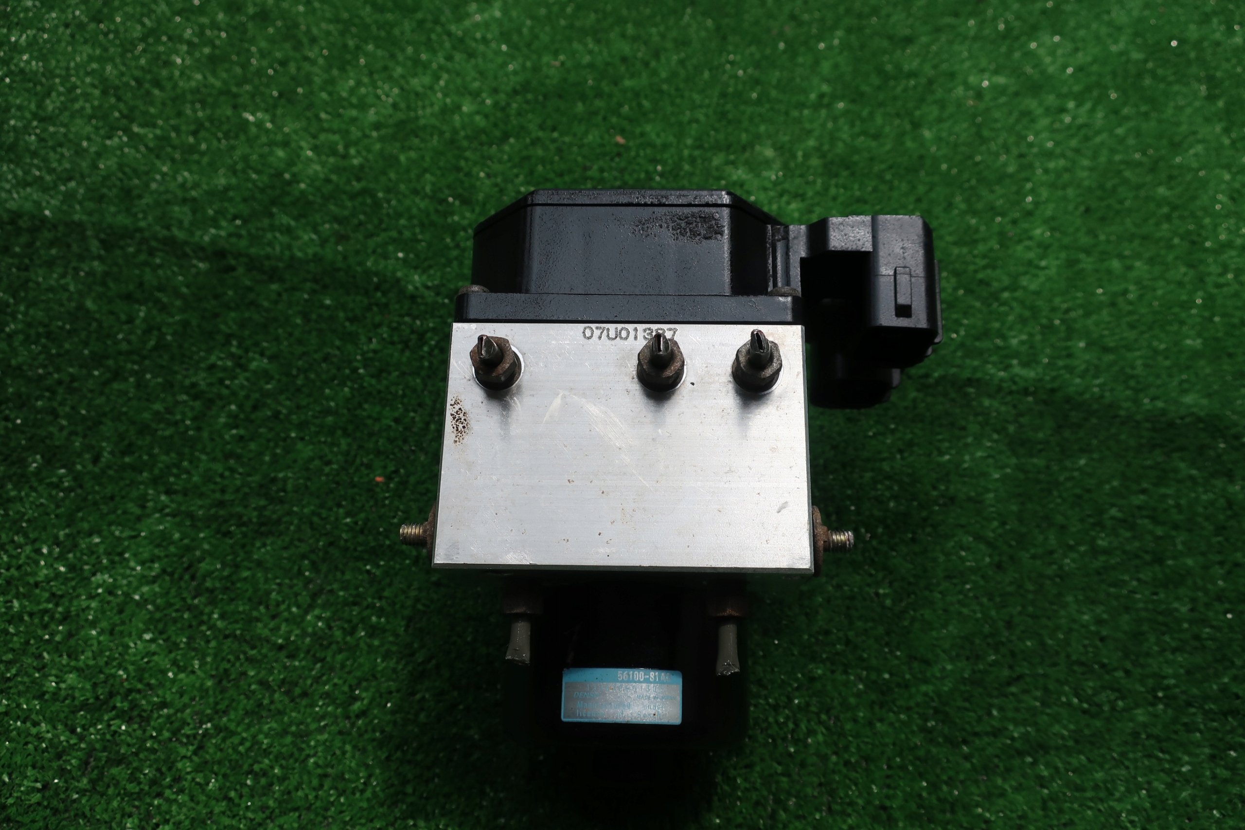 control unit pump ABS SUZUKI JIMNY 56100-81A0