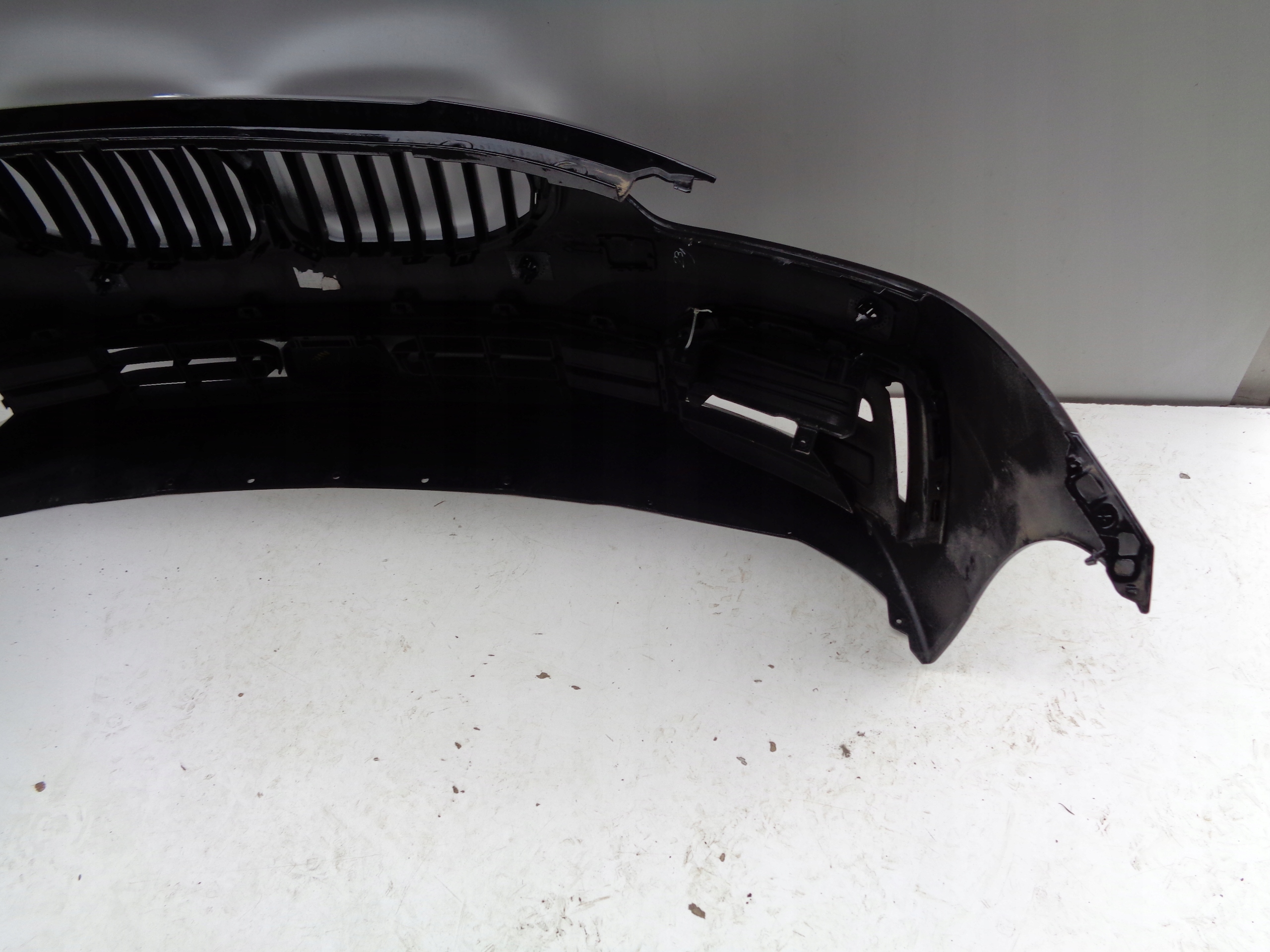 Frontstoßstange BMW 1 F40 19- NR 50086