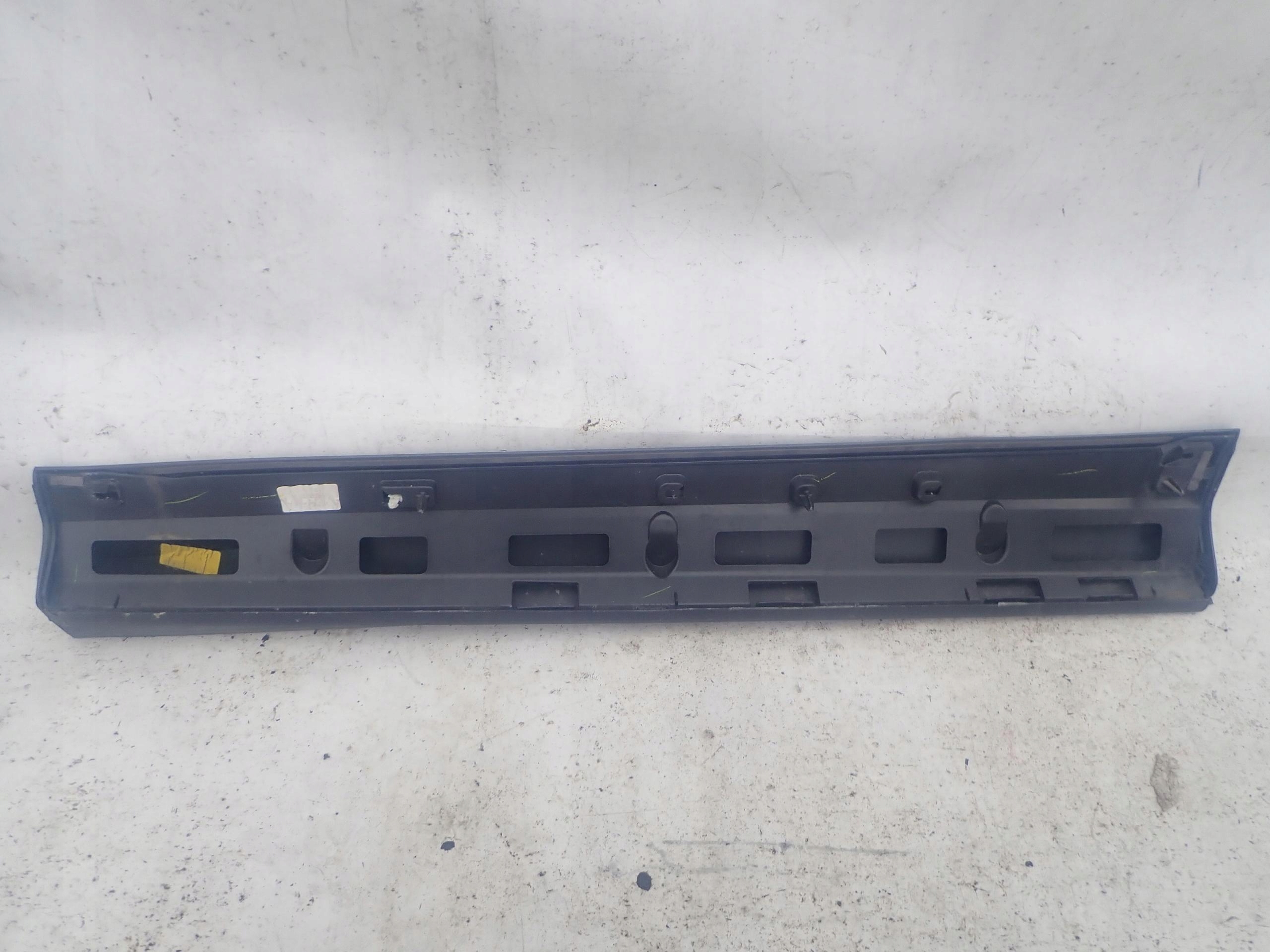 AUDI Q3 83A II 19- moulding door right front front