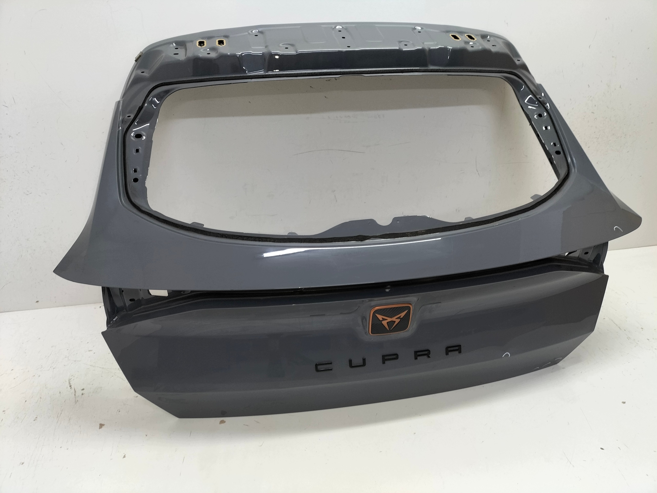 boot doors boot rear part CUPRA FORMENTOR 20