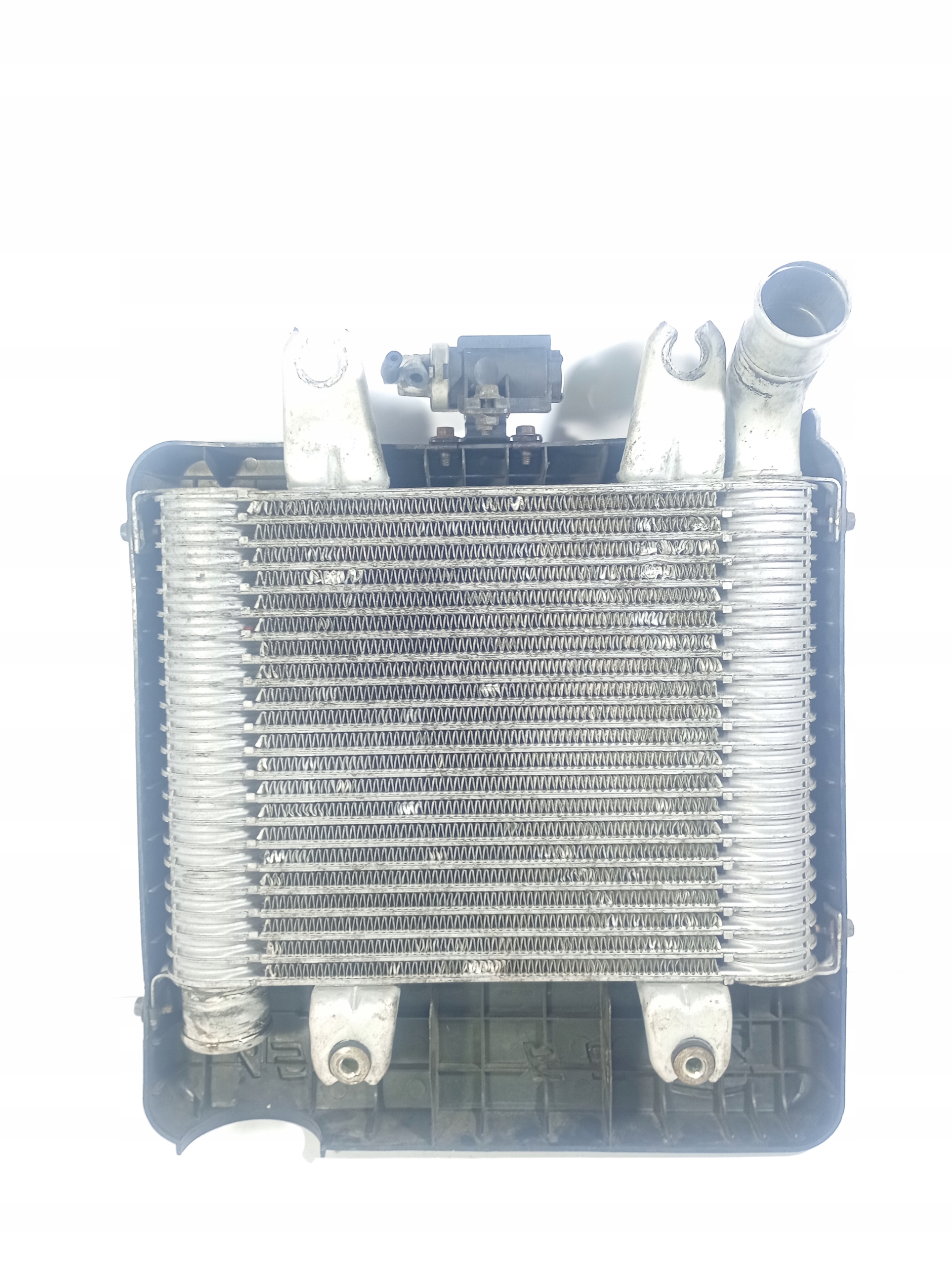 Kia Carnival 98-10 intercooler radiator 2.9 CRDI