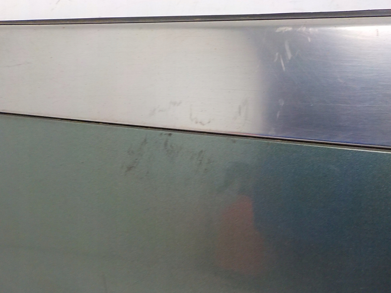 SUBARU FORESTER II SG LIFT cap bonnet moulding