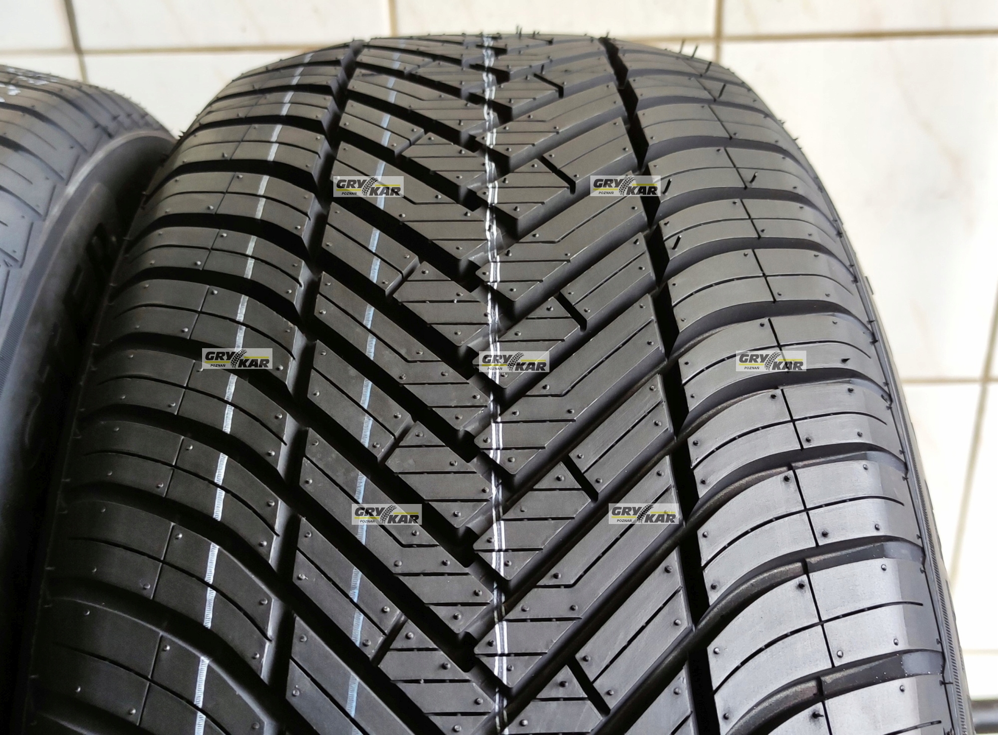 Opony 215/55/16 Greentrac Season Master 2024r 2szt. 3 lata gwar. C/B/71dB Marka Greentrac