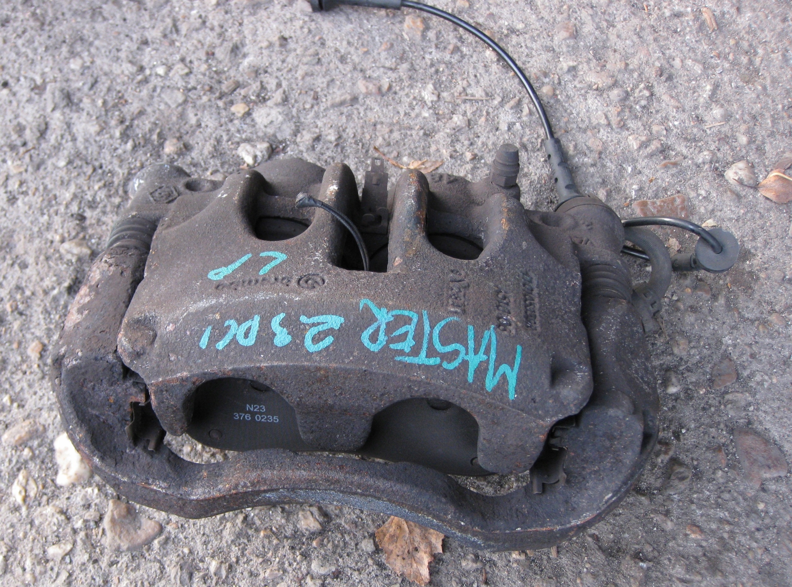 RENAULT MASTER III MOVANO 2.3 DCI caliper brake left front
