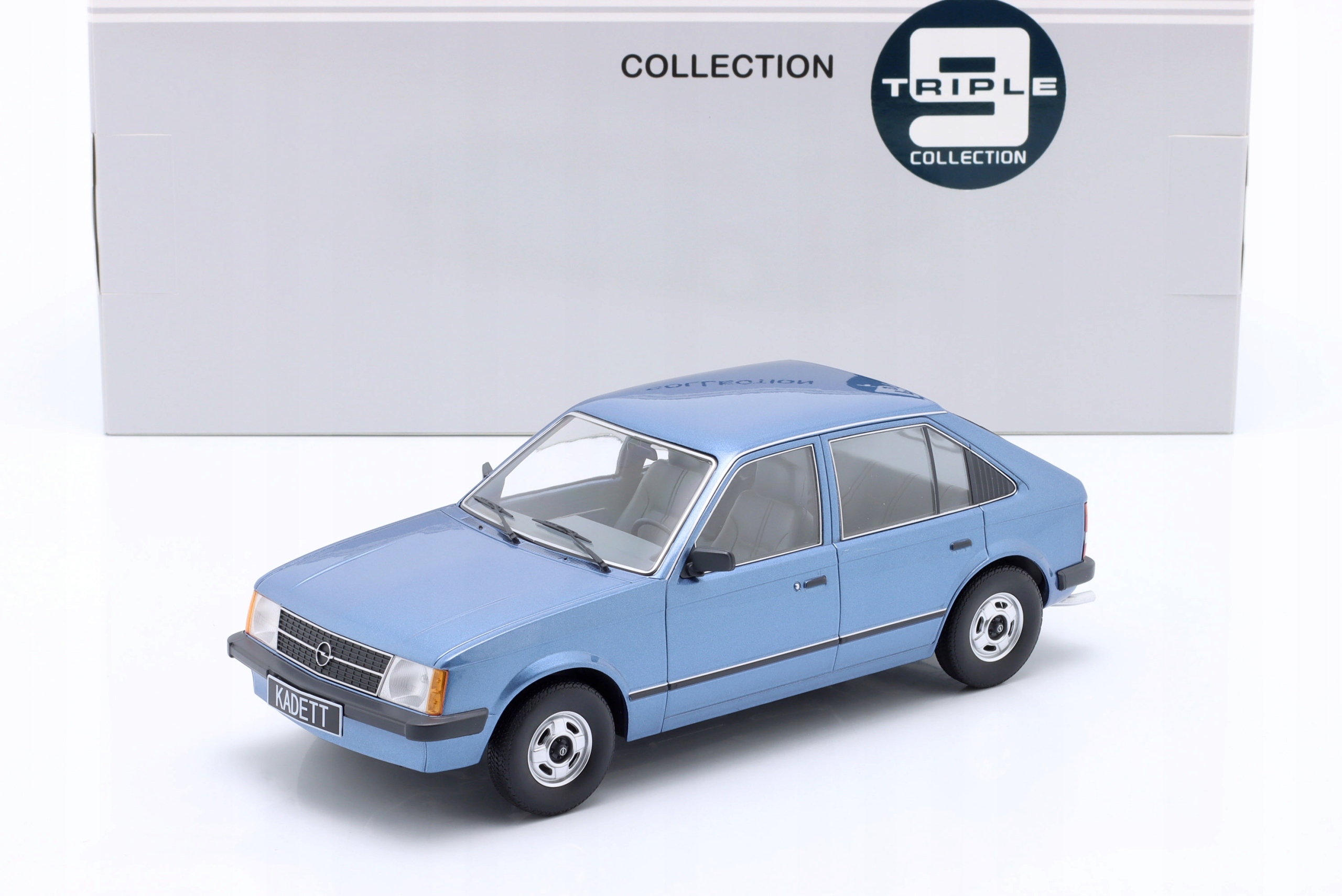 TRIPLE9 Opel Kadett D 1984 Blue metallic 1:18