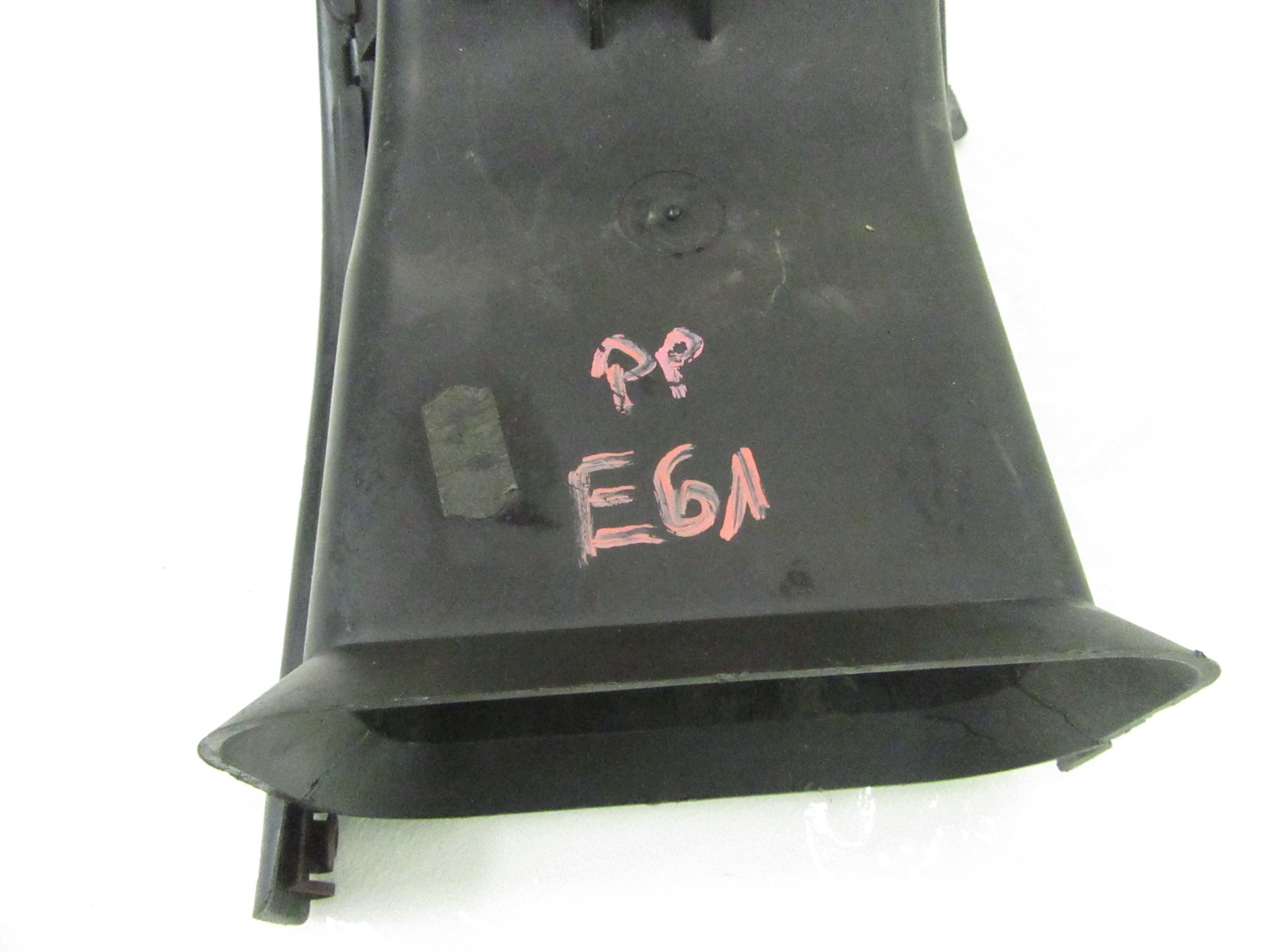intake drain air right front for discs BMW e60 e61 e63 e64
