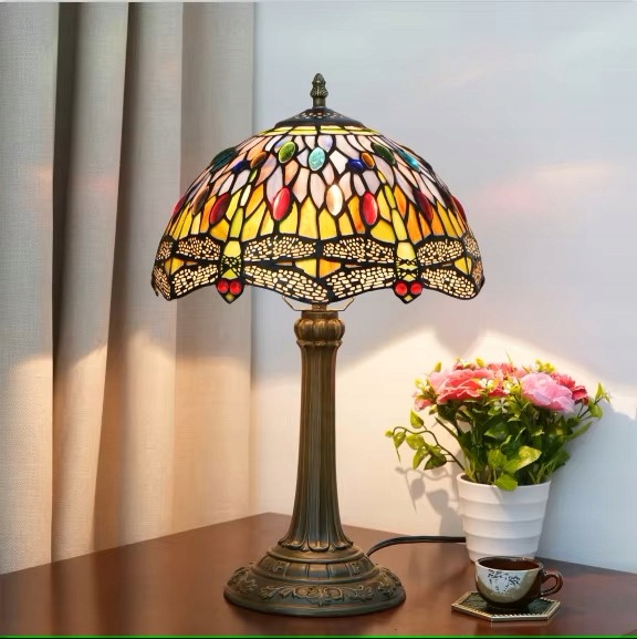 Lampa witrażowa w stylu Tiffany duża 48cm