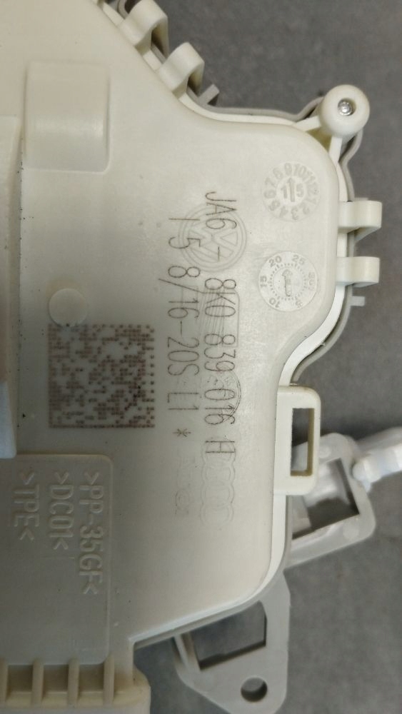 Audi A5 Sportback 8TA lock right rear part 8K0839016H