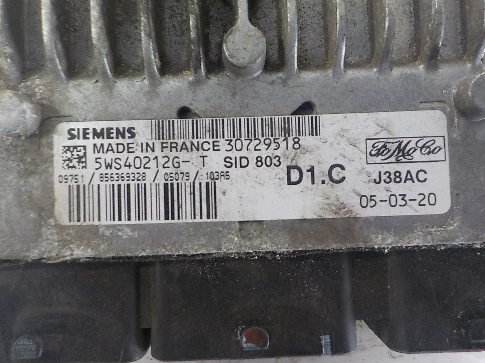VOLVO S40 II computer control unit 30729518 5WS40212G-T D1.C