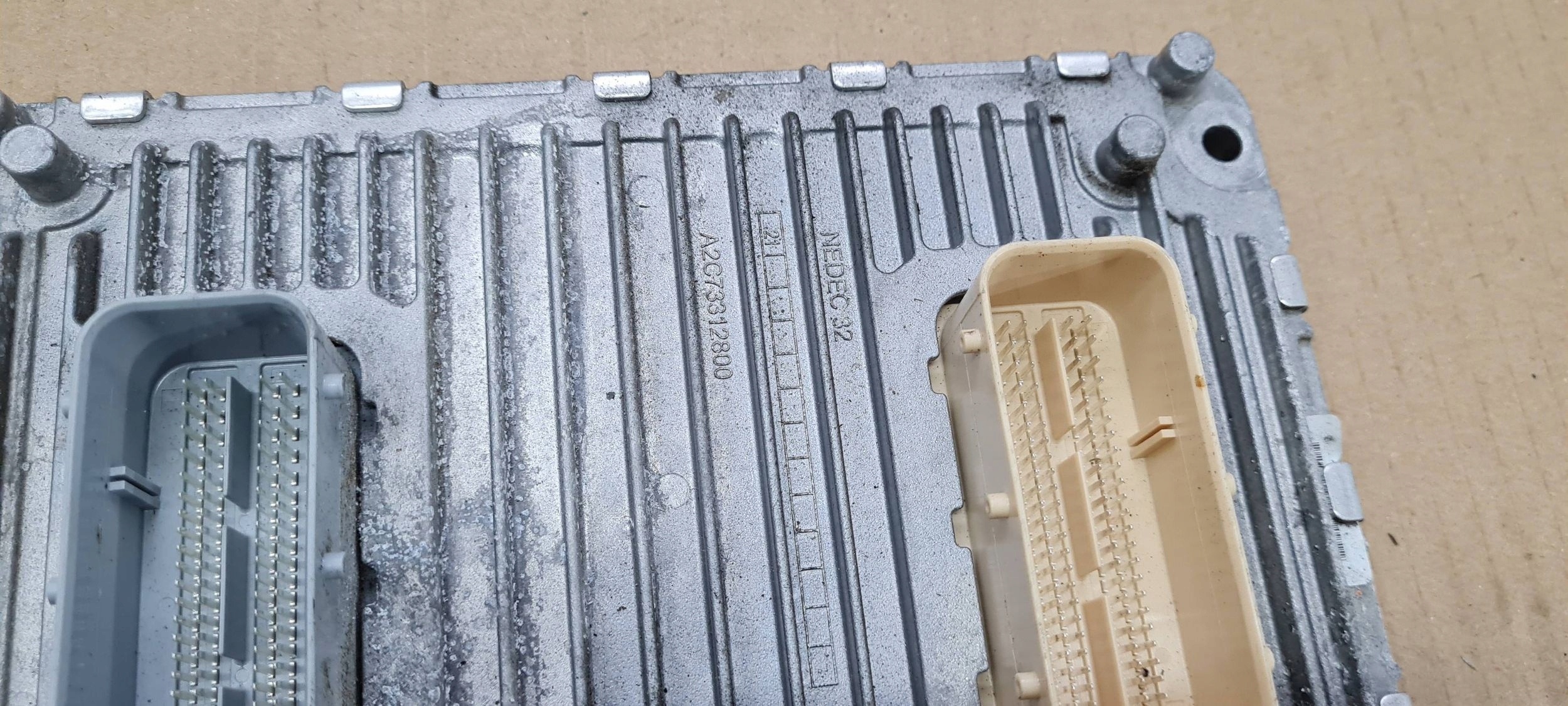 Chrysler Pacifica 2022 computer control unit of the engine 3.6 HYBRYDA 68434929AB